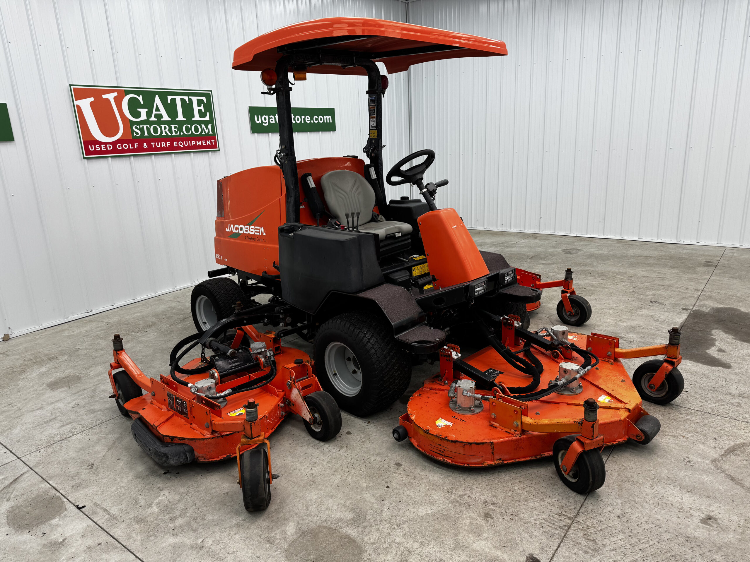2015 R311T Diesel 4WD Wide Area Mower - Jacobsen - Image 14