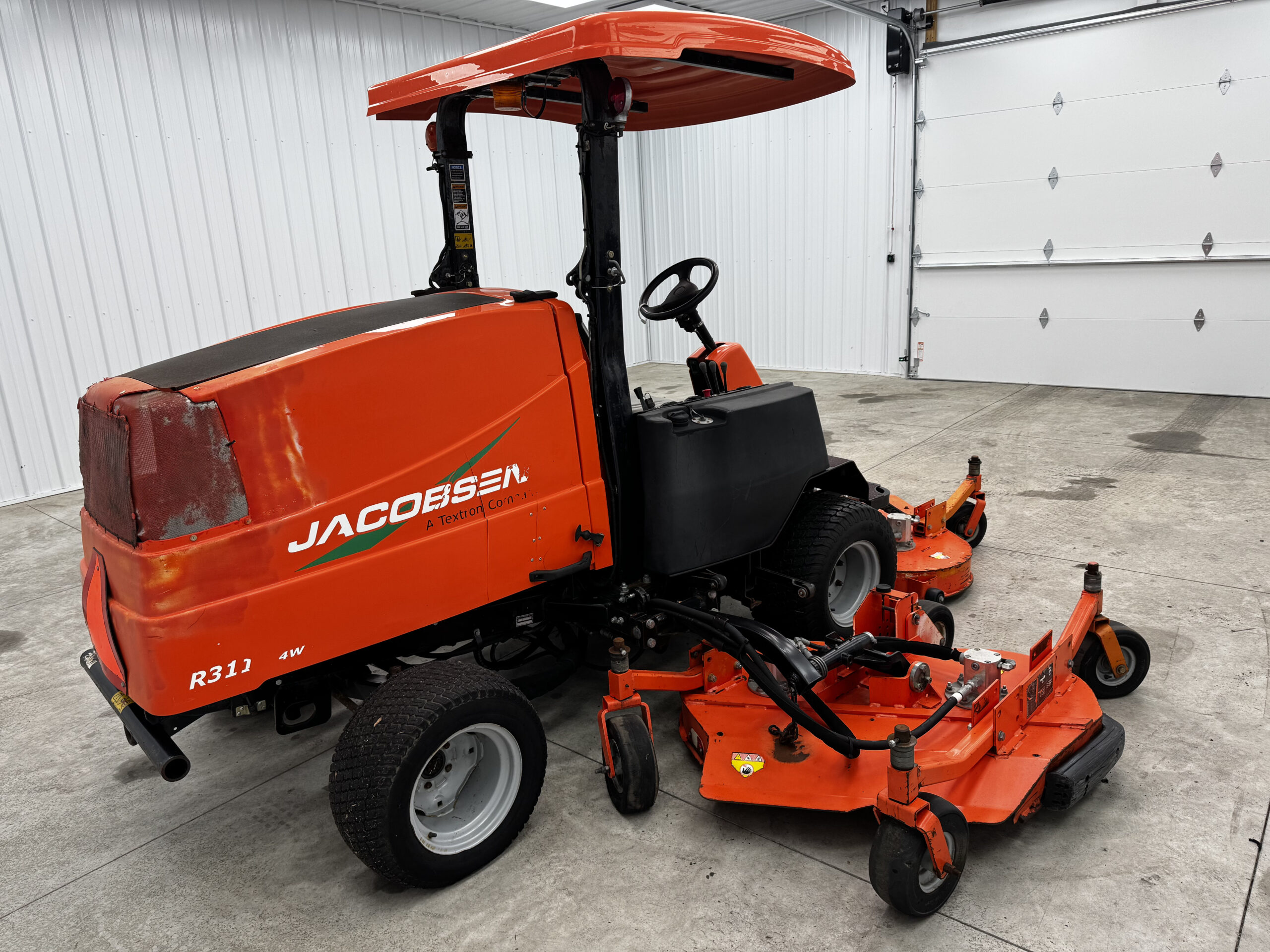 2015 R311T Diesel 4WD Wide Area Mower - Jacobsen - Image 15