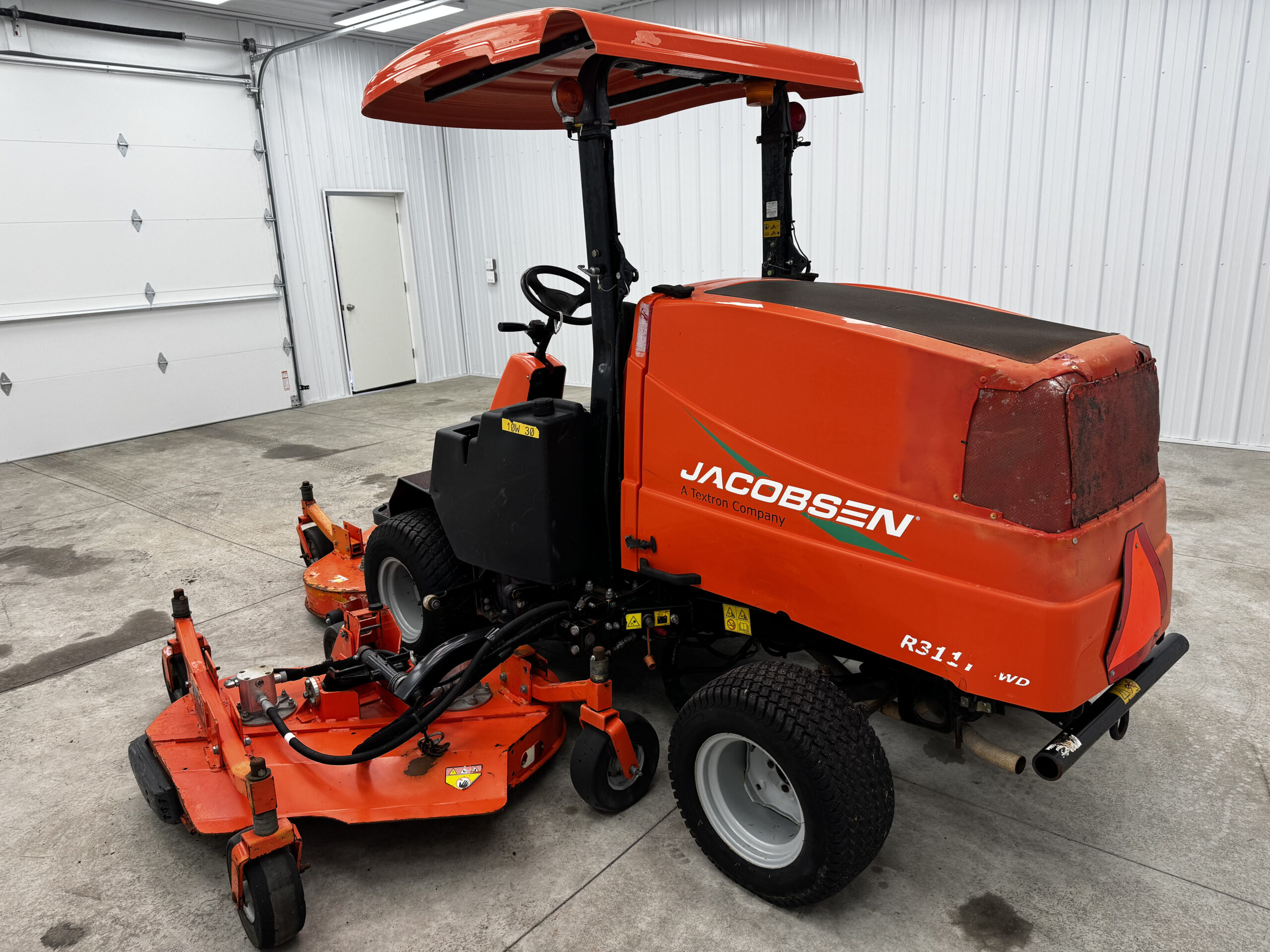 2015 R311T Diesel 4WD Wide Area Mower - Jacobsen - Image 16