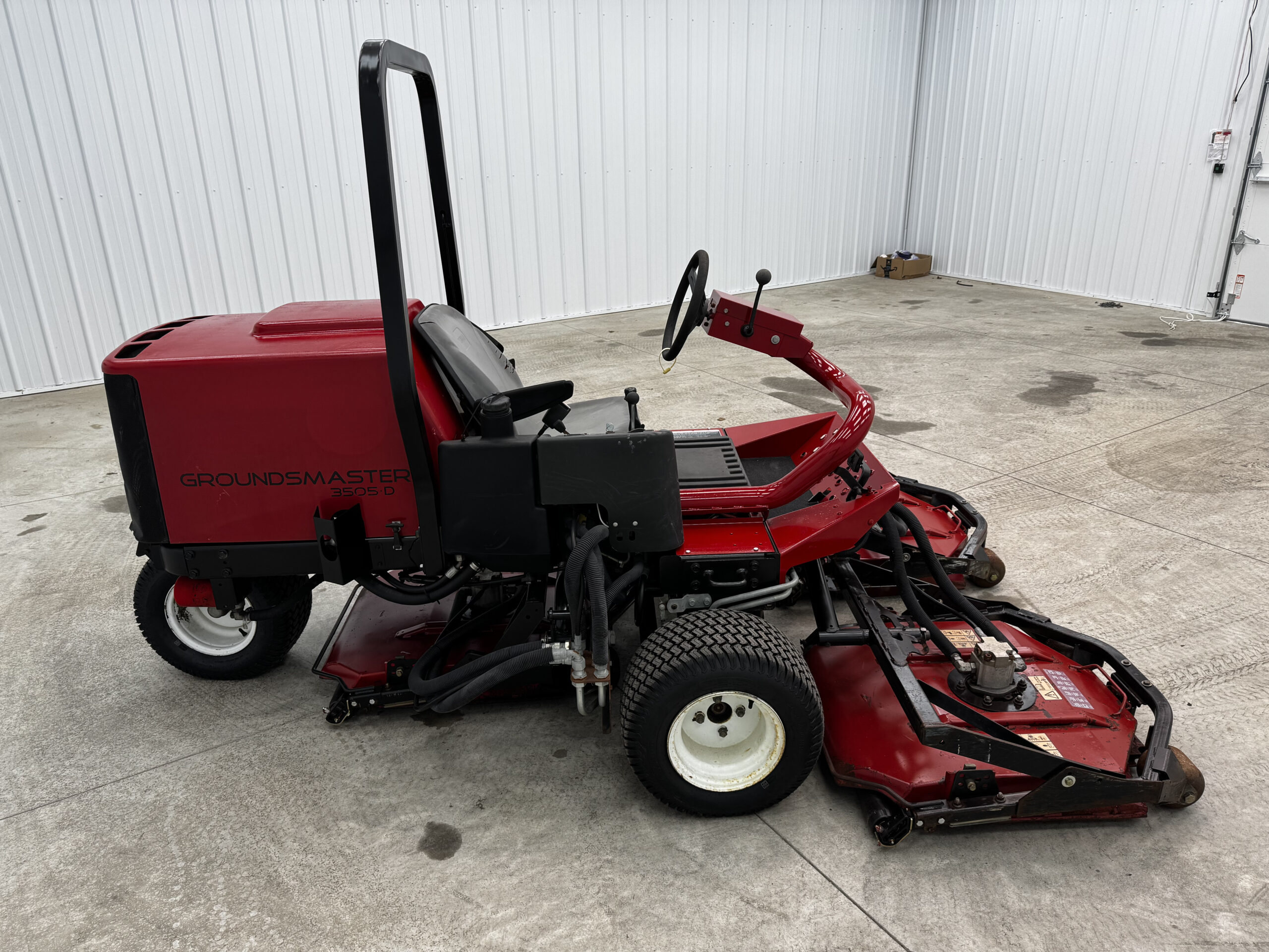 2010 Groundsmaster 3505 Diesel 2WD Contouring Rotary Mower - Toro - Image 11