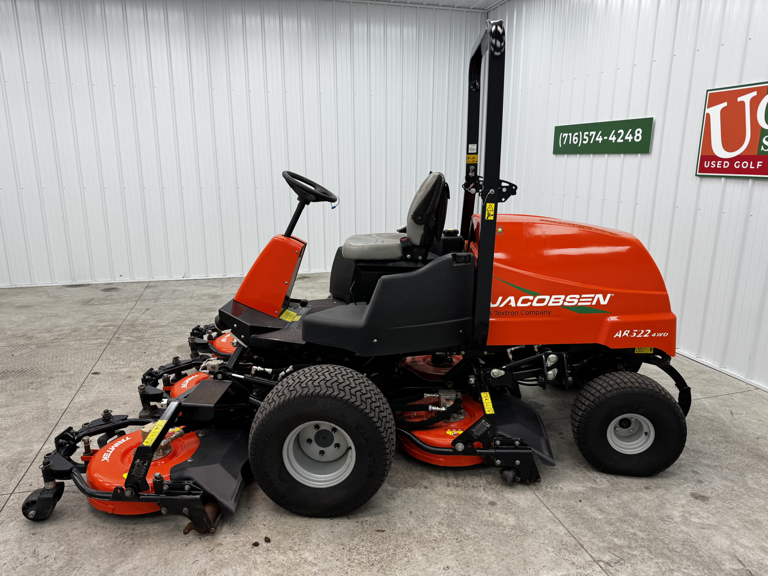 2016 Jacobsen AR522 Diesel 4WD Contouring Rotary Mower - Image 4