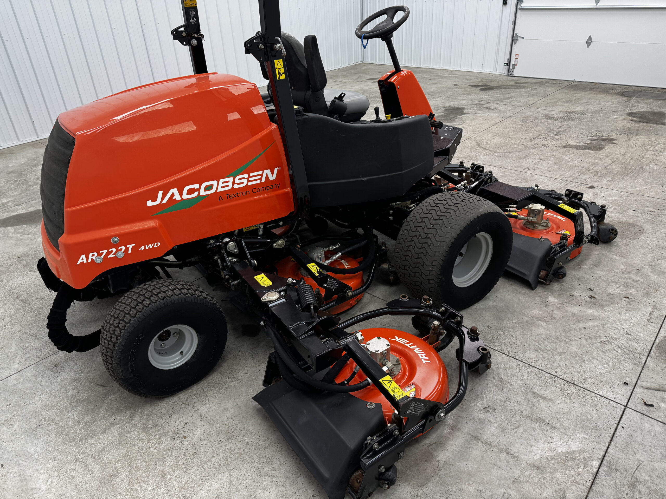 2016 Jacobsen AR722 Diesel 4WD Contouring Rotary Deck Mower - Image 6