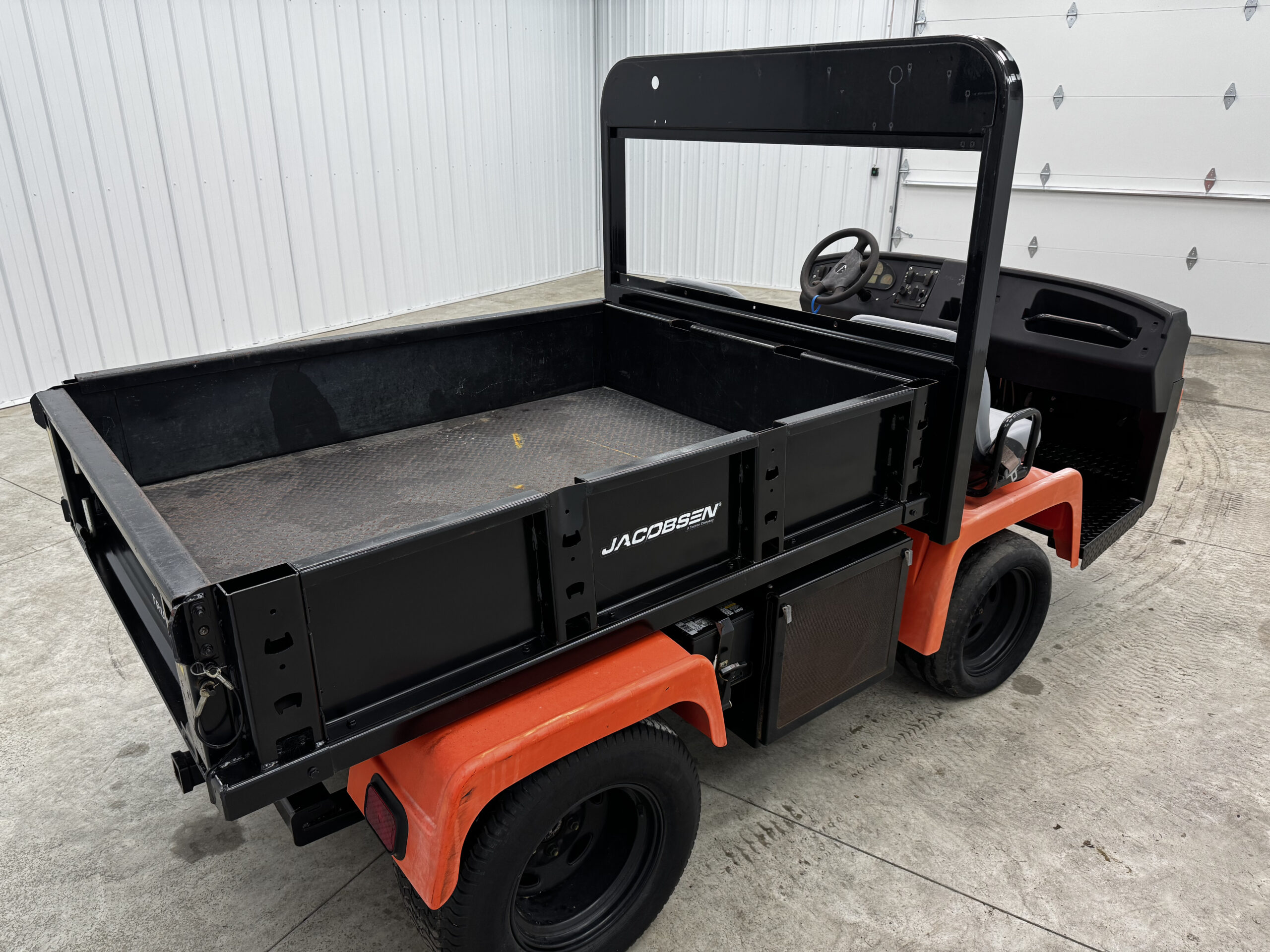 2019 Jacobsen Truckster XD Heavy Duty Diesel 4WD Utility Vehicle - Image 5