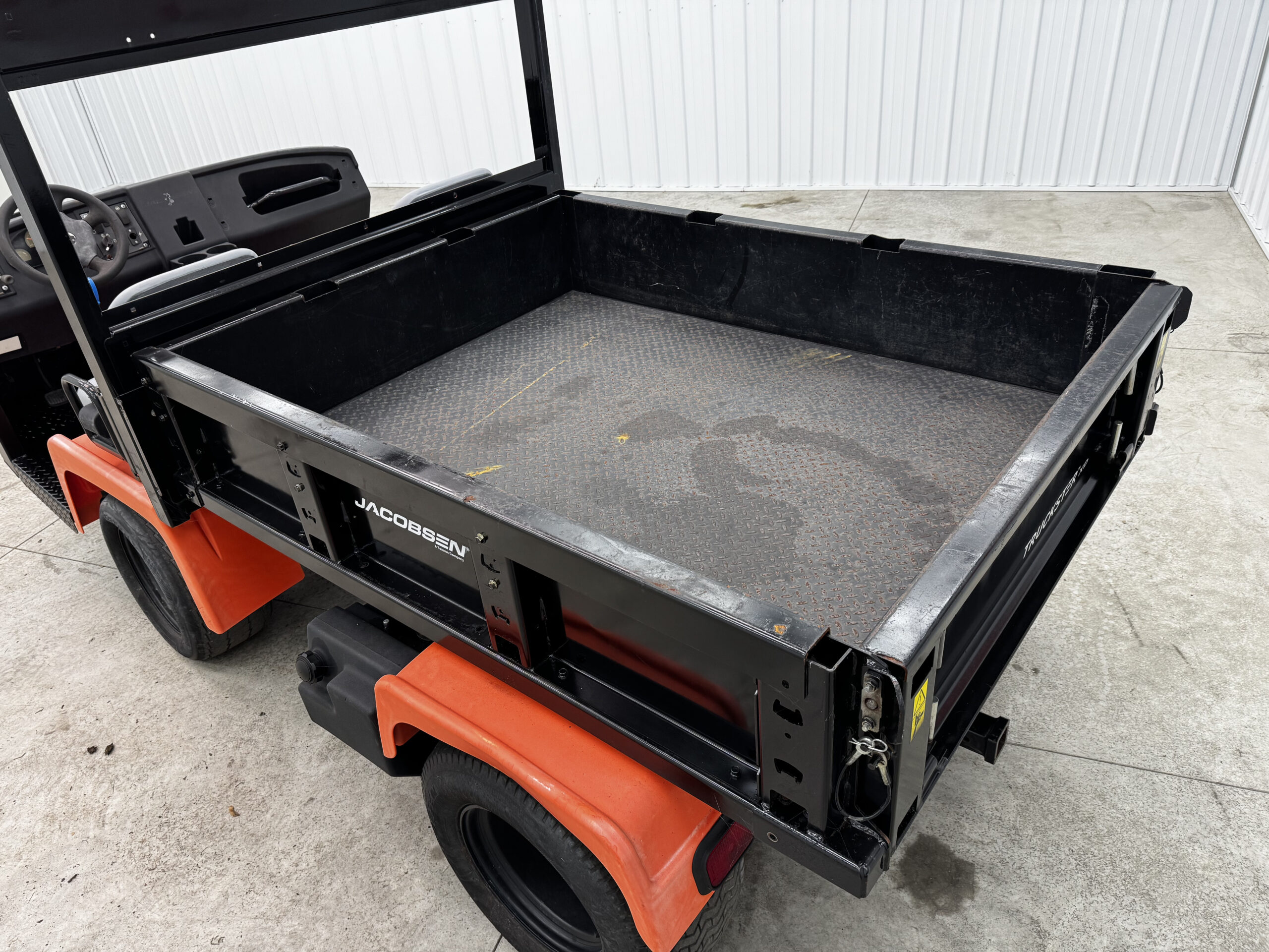 2019 Jacobsen Truckster XD Heavy Duty Diesel 4WD Utility Vehicle - Image 7