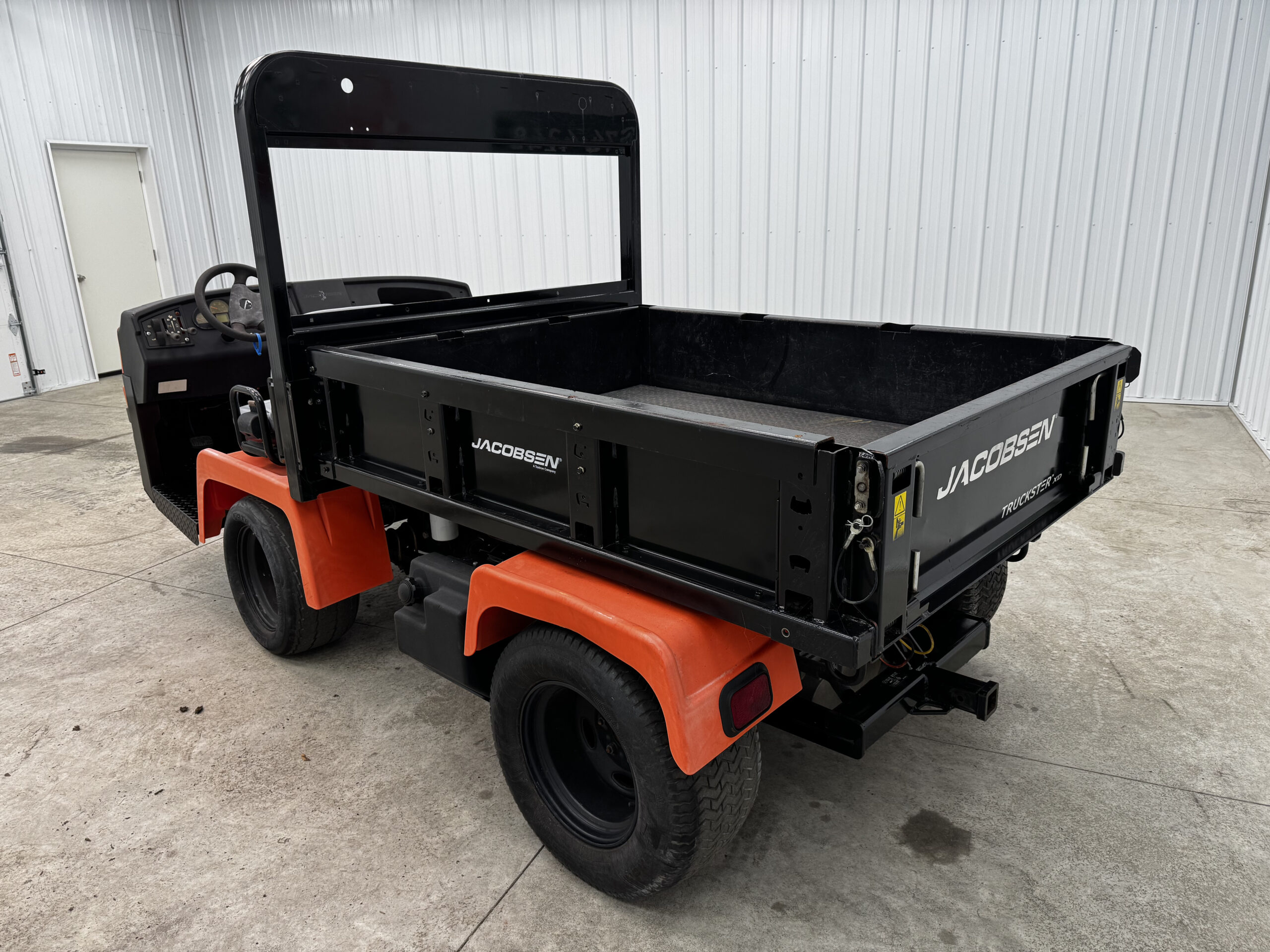 2019 Jacobsen Truckster XD Heavy Duty Diesel 4WD Utility Vehicle - Image 6