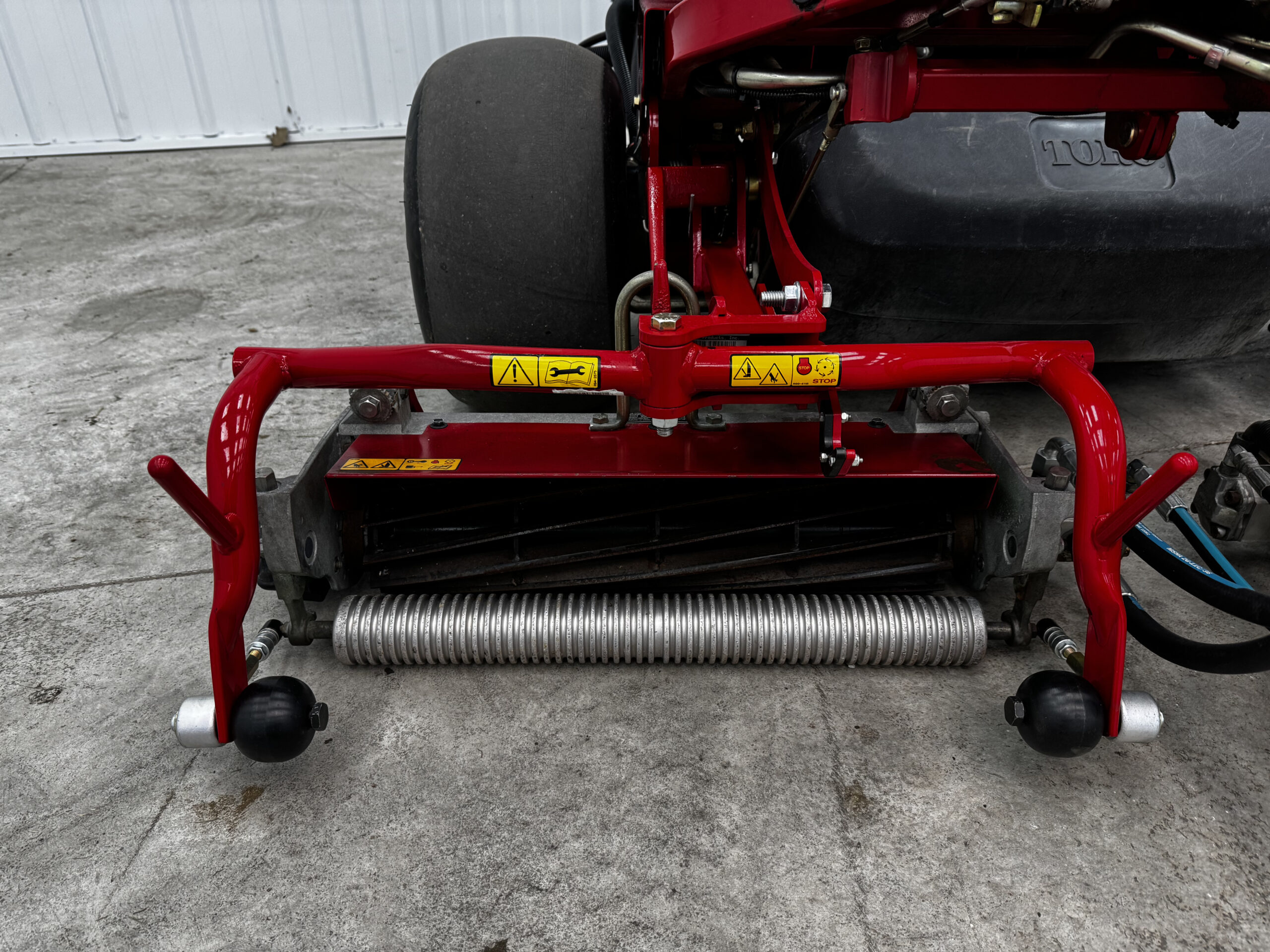 2019 Toro Greensmaster 3250 Diesel 3WD Greensmower - Image 7