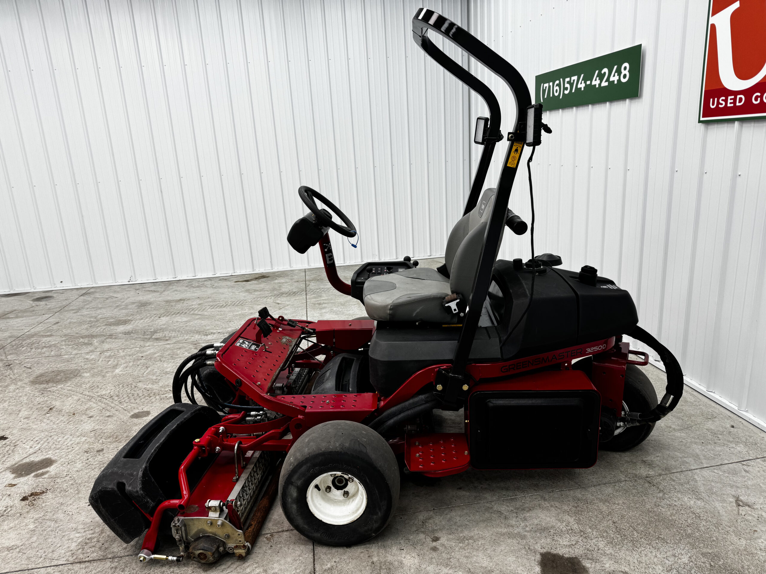 2019 Toro Greensmaster 3250 Diesel 3WD Greensmower - Image 5