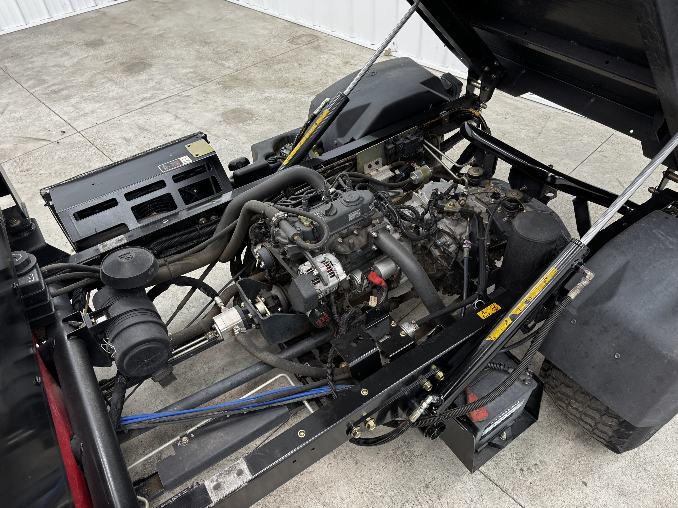 2015 Toro Workman HDX Diesel 4WD Commercial Turf Utility Vehicle - Image 10