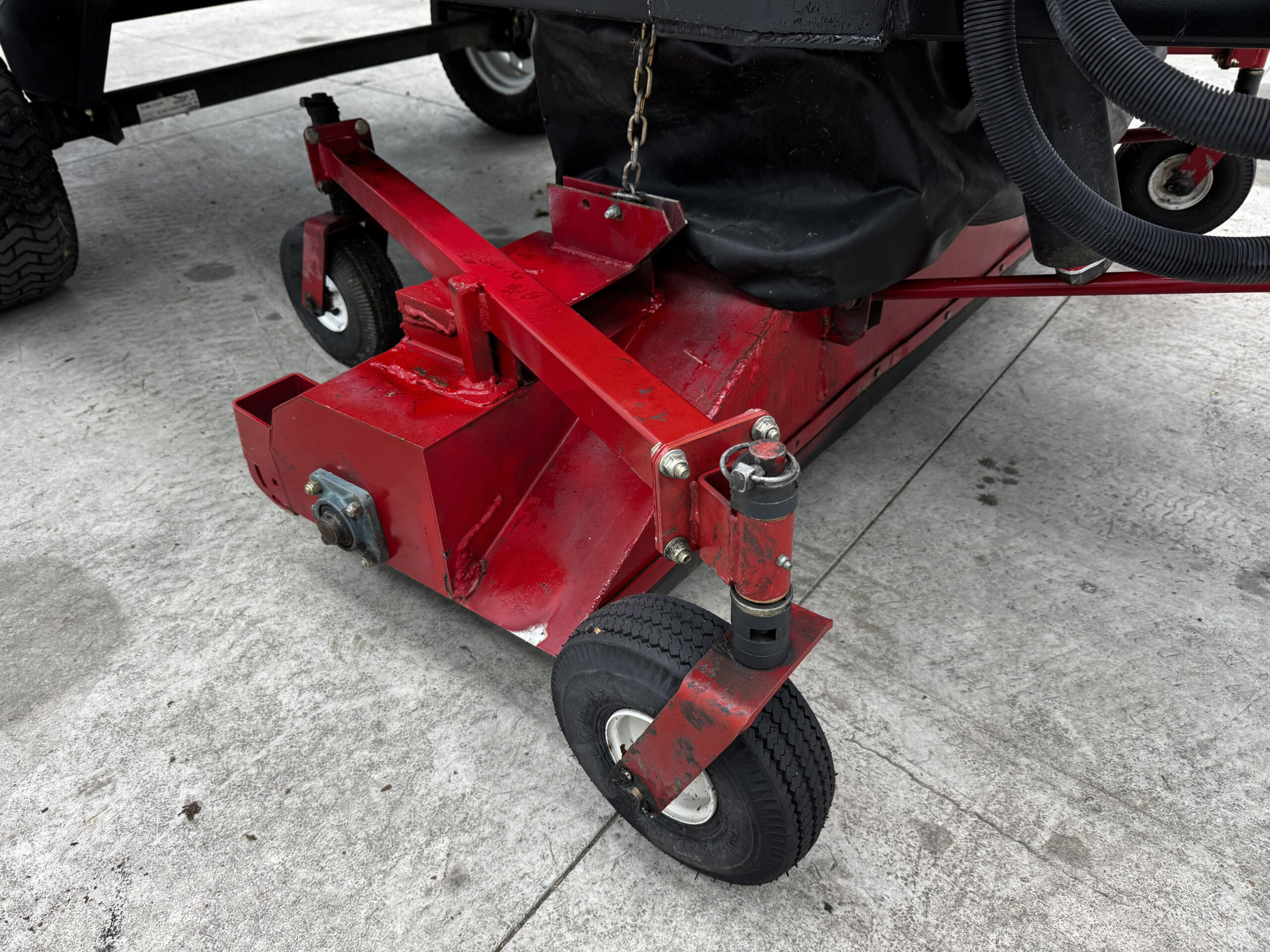 2017 Toro Versa Vac PTO-Driven Turf Sweeper and Debris Vacuum - Image 8