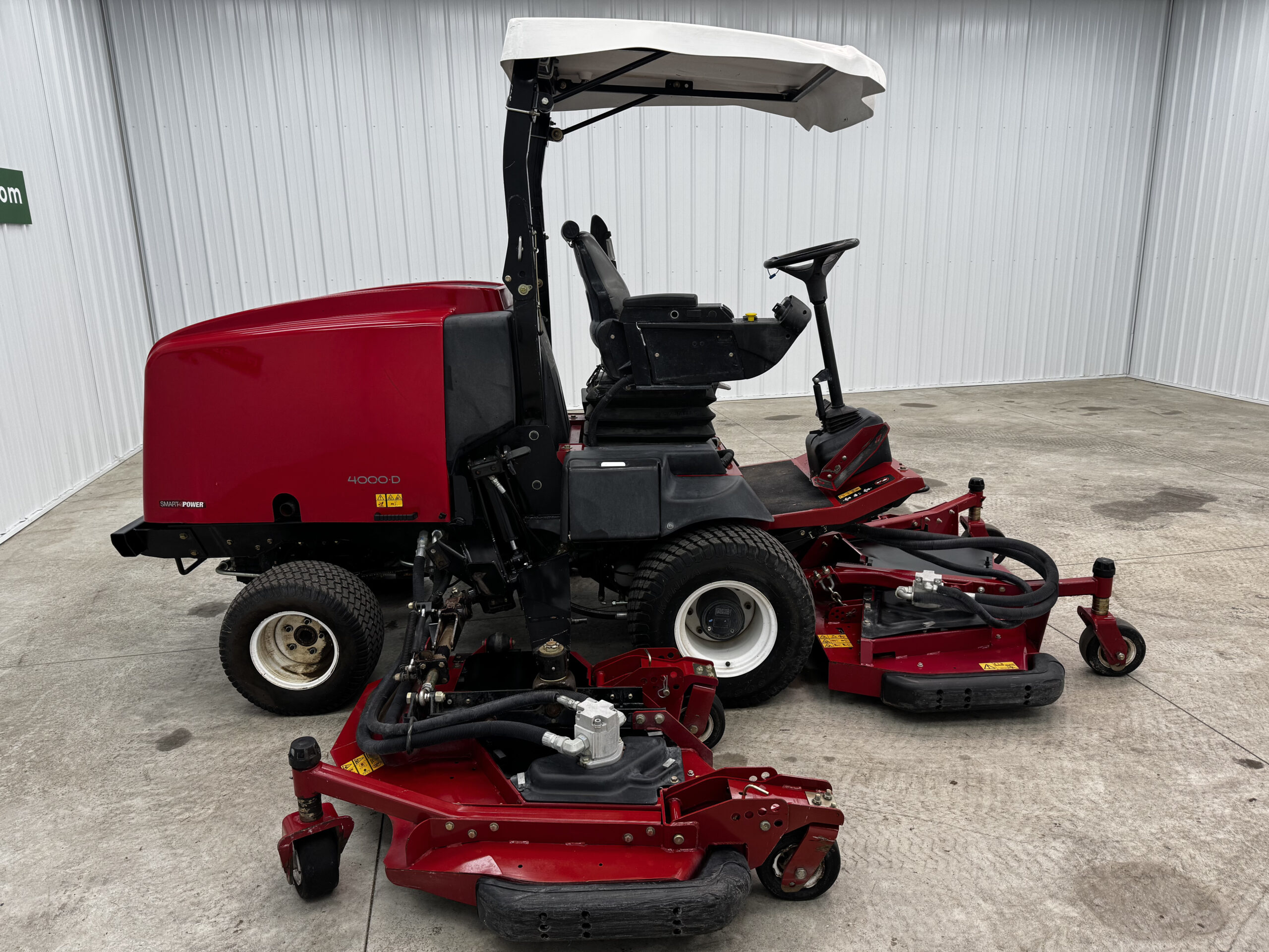 2017 Toro Groundsmaster 4000 Diesel 4WD Wide Area Mower - Image 4