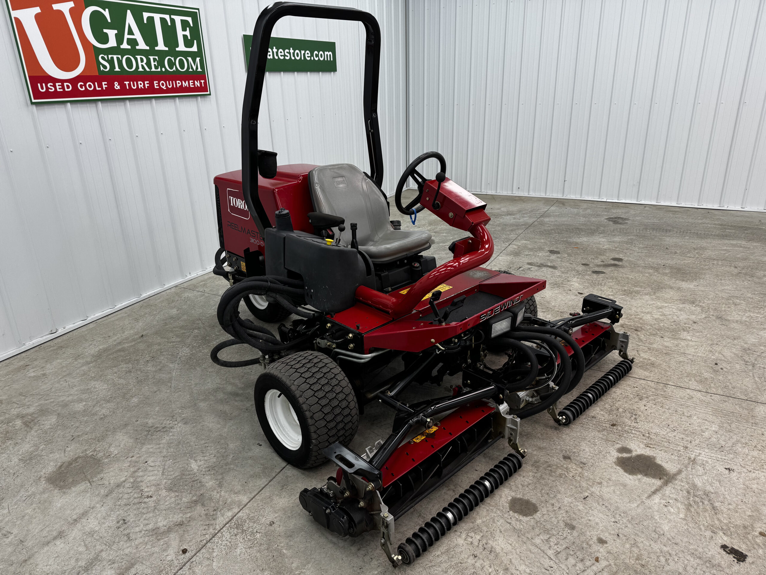 2018 Toro Reelmaster 3100 Diesel 3WD Sidewinder Triplex Mower - Image 3