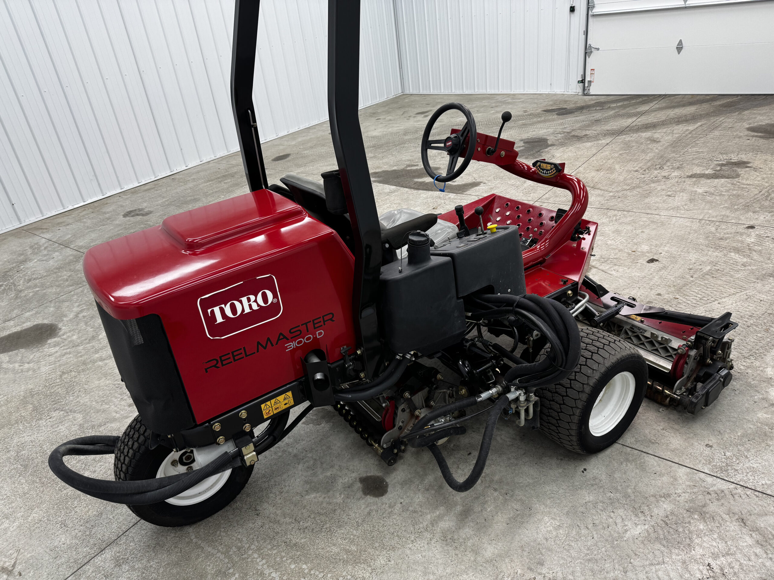 2018 Toro Reelmaster 3100 Diesel 3WD Sidewinder Triplex Mower - Image 5