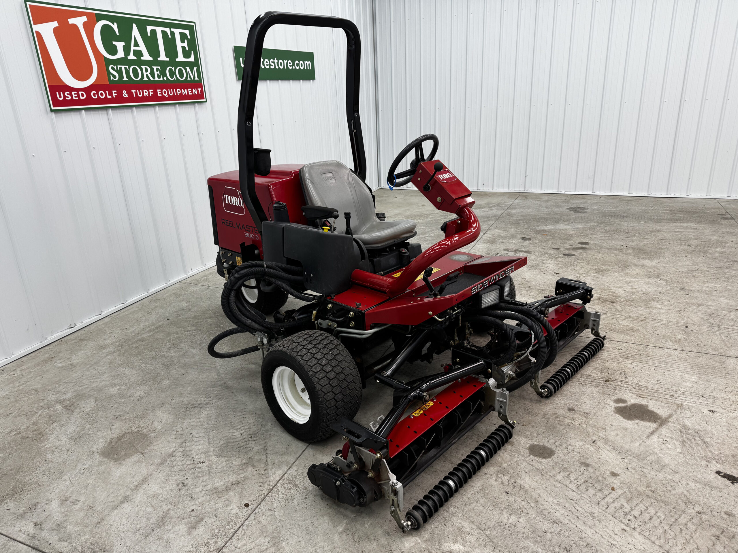 2018 Toro Reelmaster 3100 Diesel 3WD Sidewinder Triplex Mower - Image 3