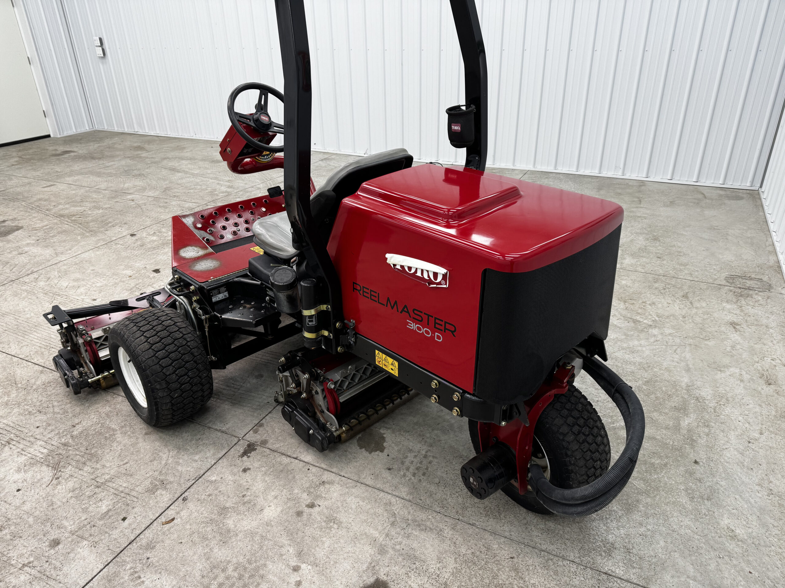 2018 Toro Reelmaster 3100 Diesel 3WD Sidewinder Triplex Mower - Image 5