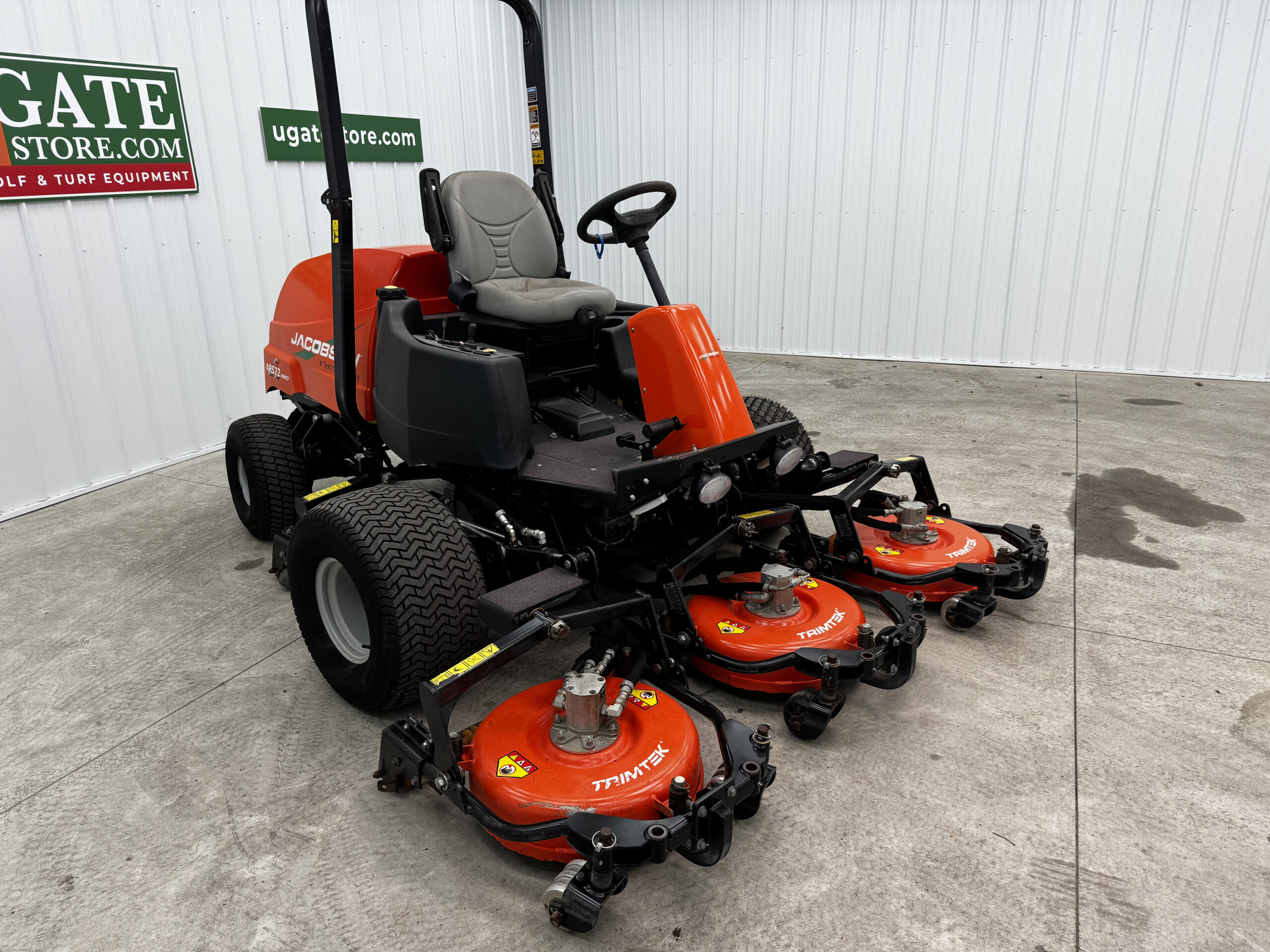 2016 AR522 Diesel 4WD Contouring Mower - Jacobsen - Image 3