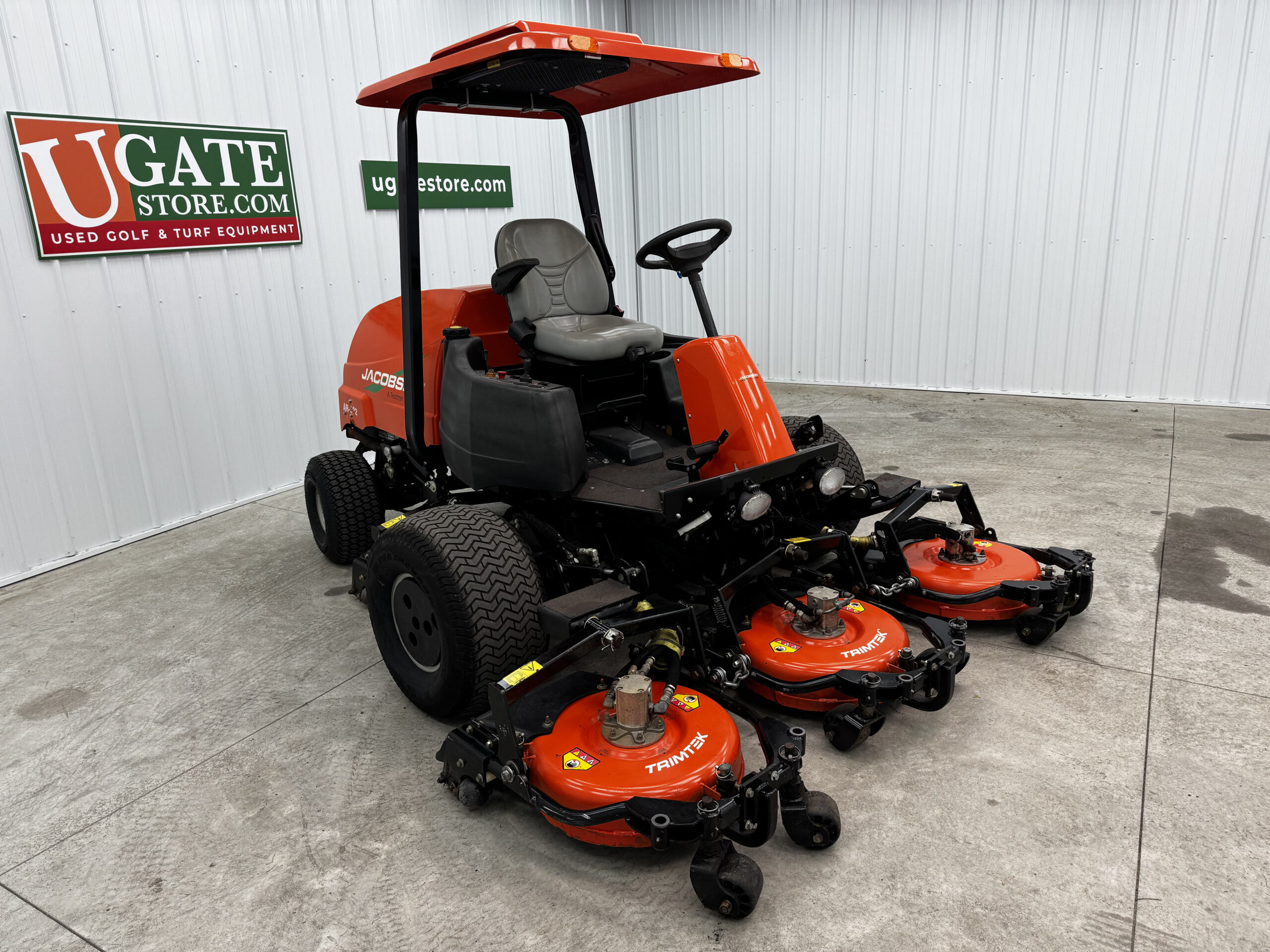 2015 AR522 Diesel 4WD Contouring Rotary Mower - Jacobsen - Image 3