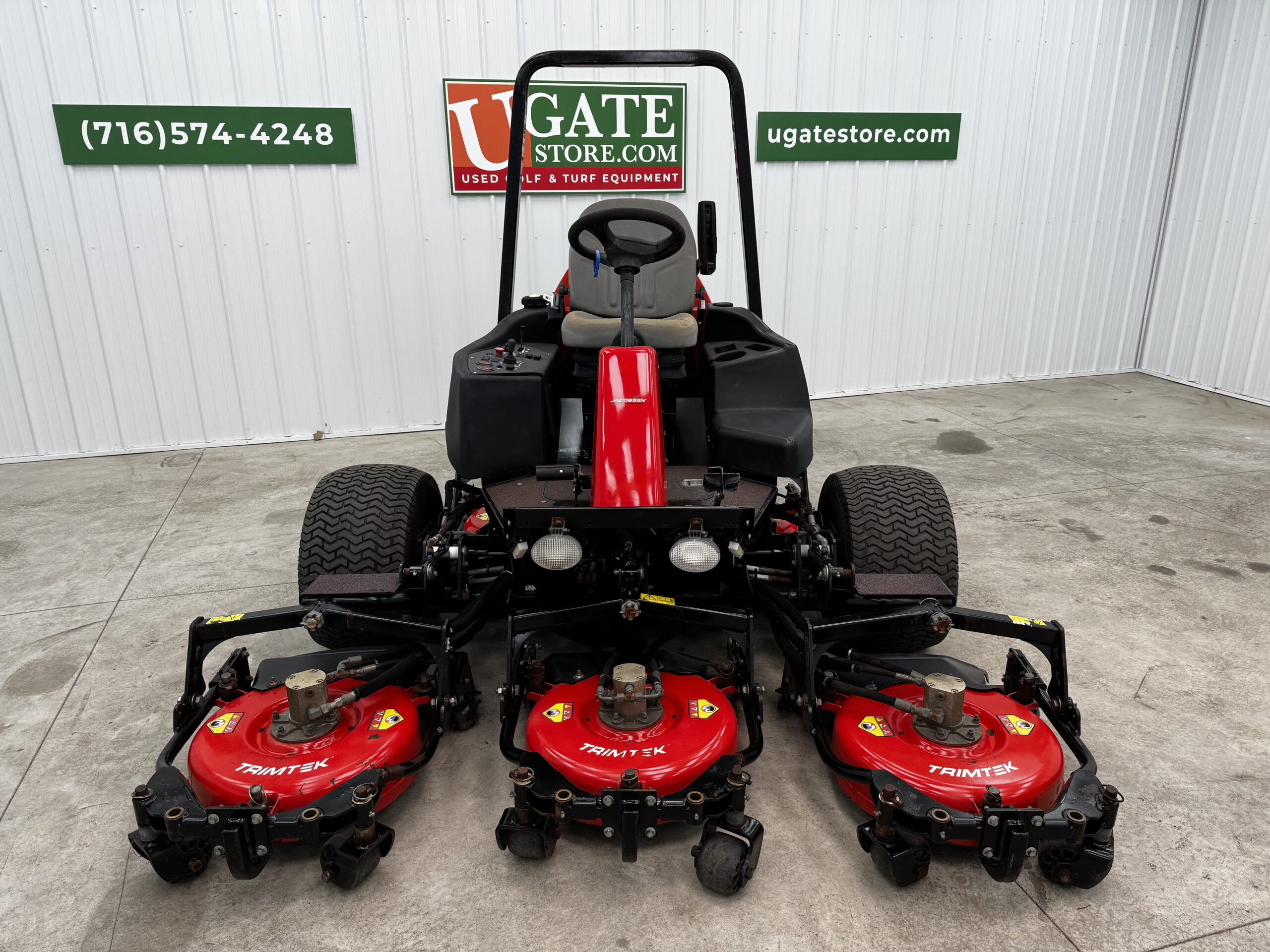 2016 AR522 Diesel 4WD Contouring Rotary Mower - Jacobsen - Image 2