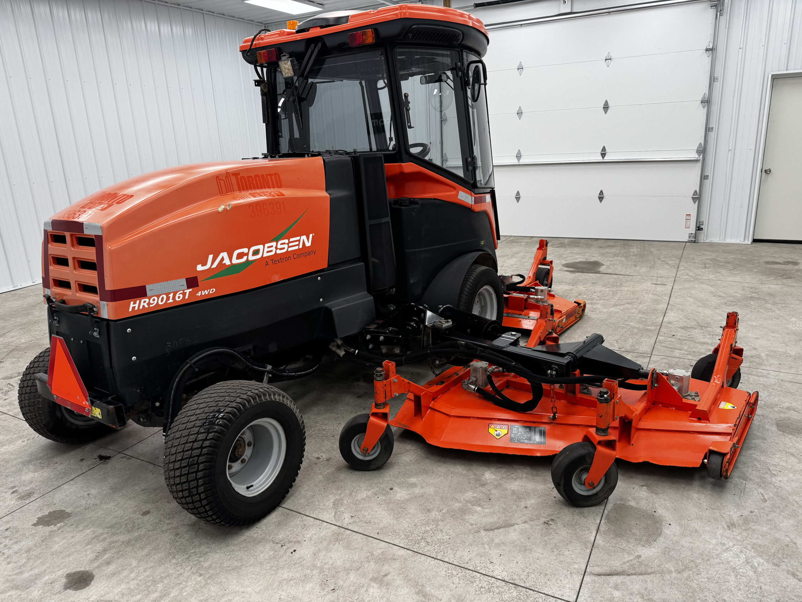 2016 HR9016 Turbo Diesel 4WD Wide Area Mower - Jacobsen - Image 5