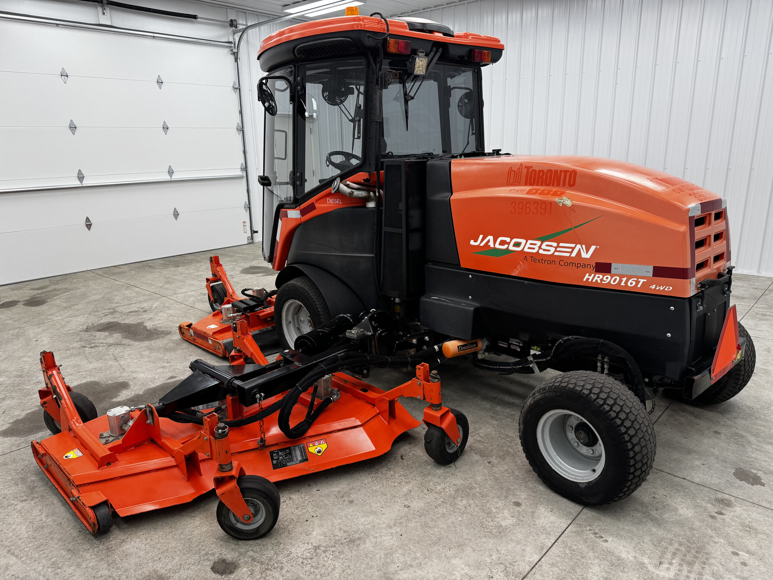 2016 HR9016 Turbo Diesel 4WD Wide Area Mower - Jacobsen - Image 6