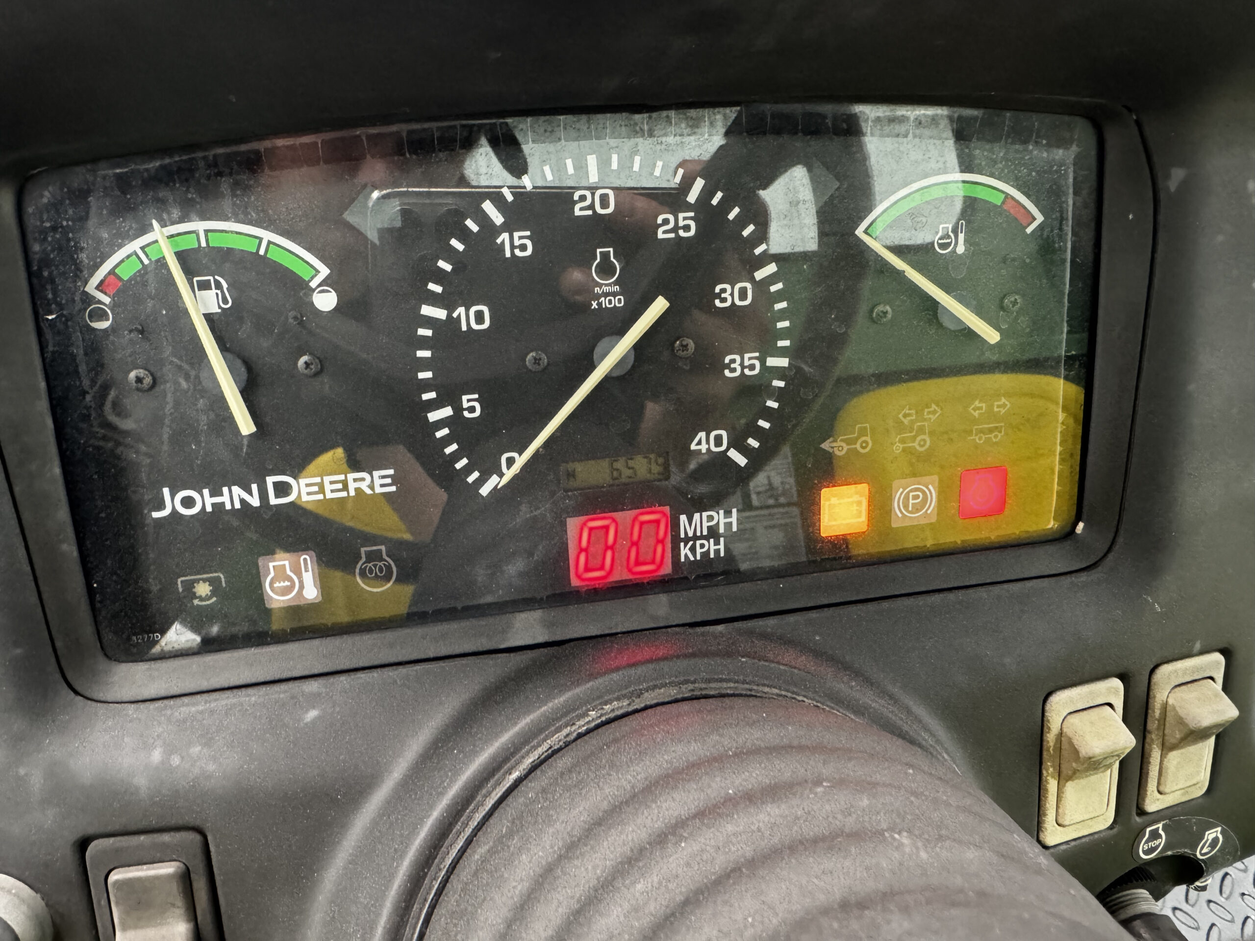 2030 Pro Gator Diesel 4WD Utility Vehicle - John Deere - Image 8