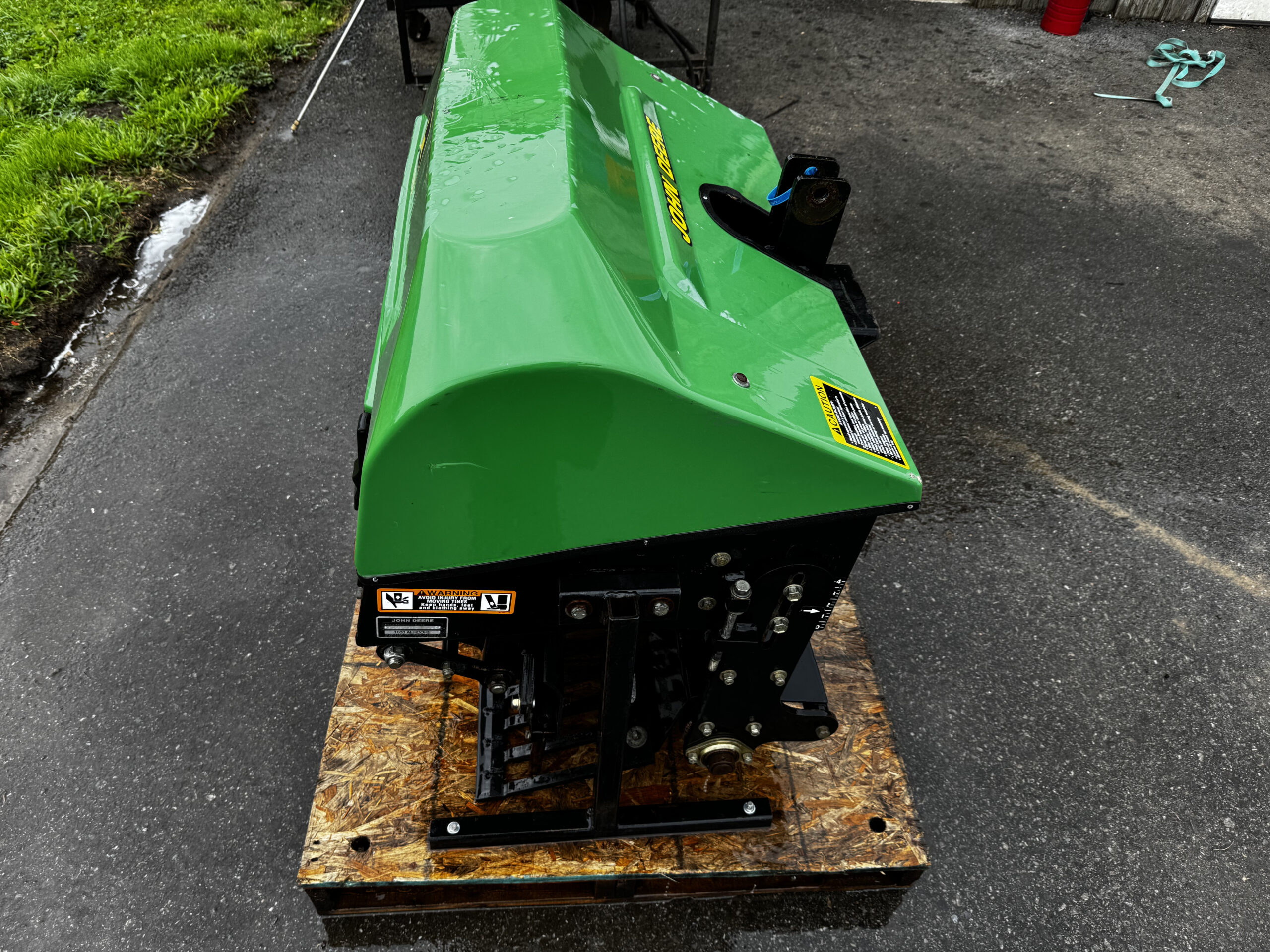 Aercore 1000 Tractor Mounted PTO Driven Aerator - John Deere - Image 4