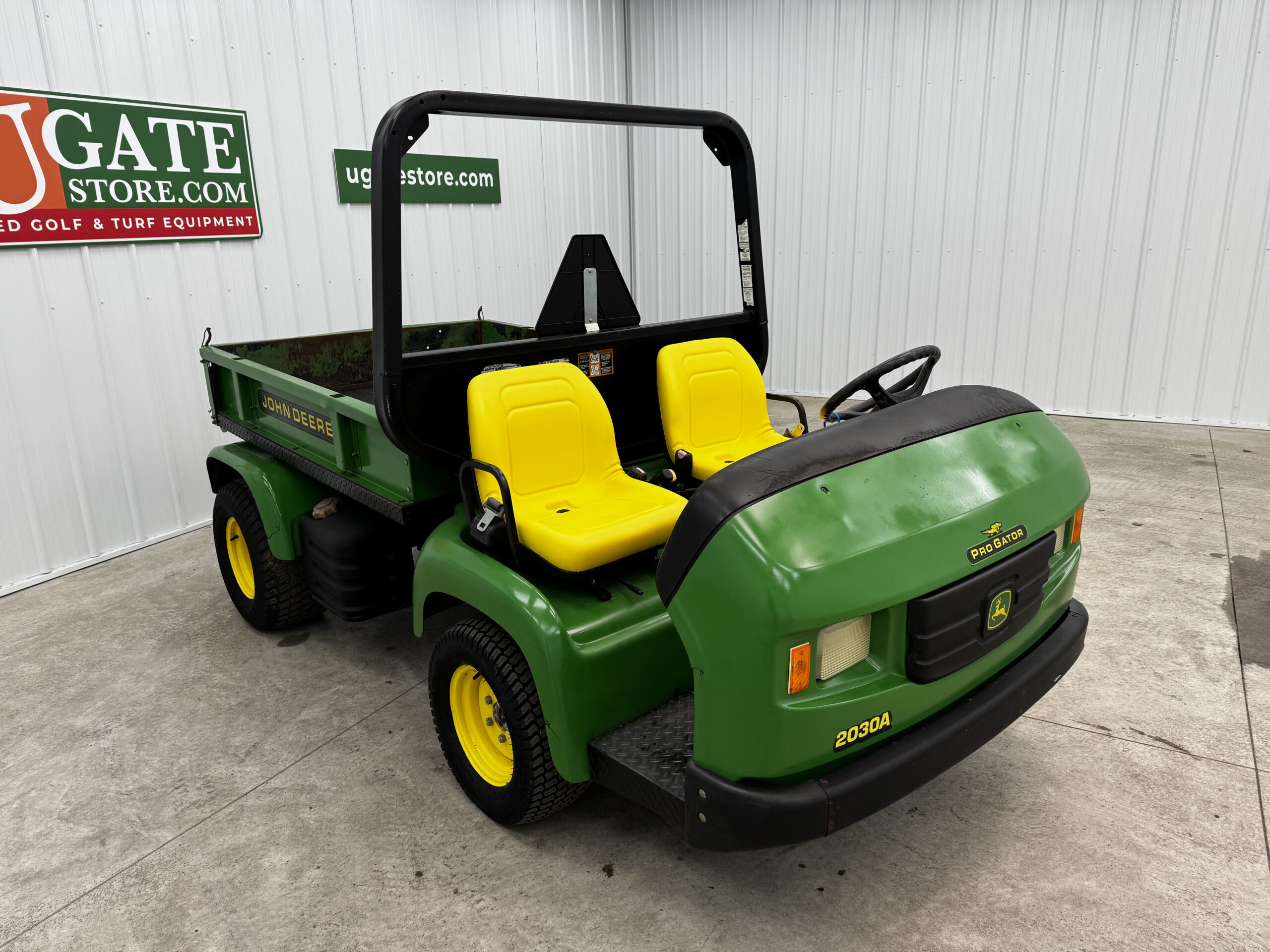 Pro Gator 2030A Diesel 2WD w/ Aux Hydraulics - John Deere - Image 3