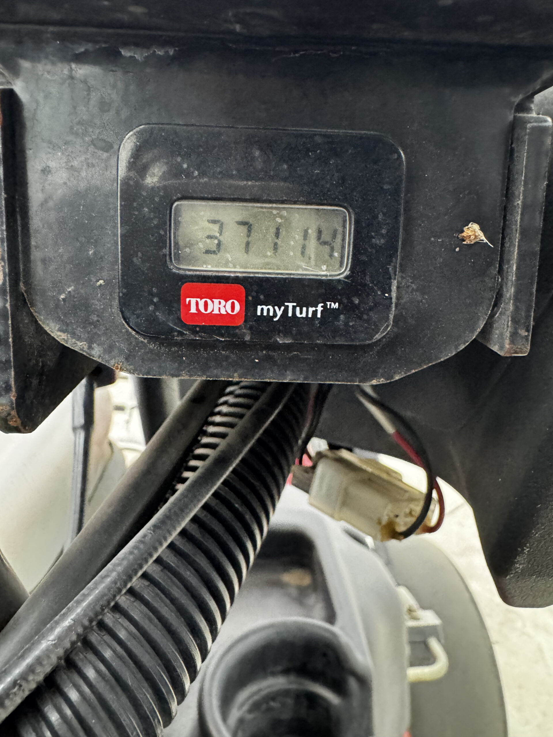 2013 Greensmaster Triflex 3300 Gas 2WD Greensmower - Toro - Image 5