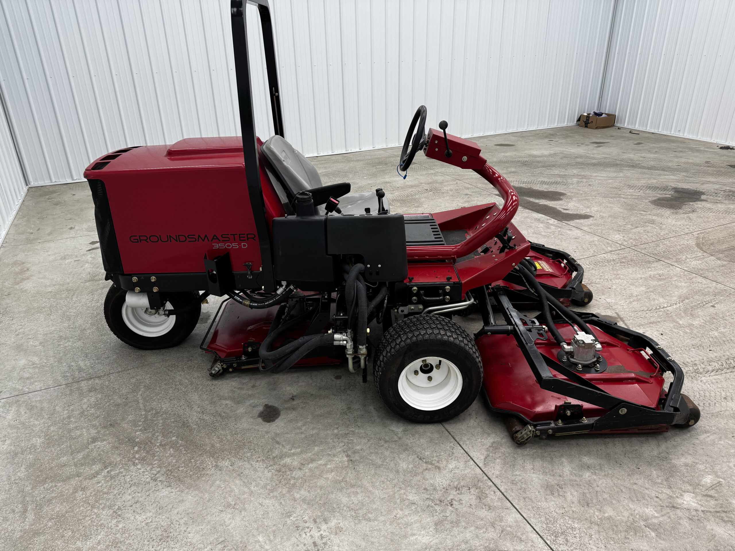 2011 Groundsmaster 3505 Diesel 2WD Contouring Rotary Mower - Toro - Image 5
