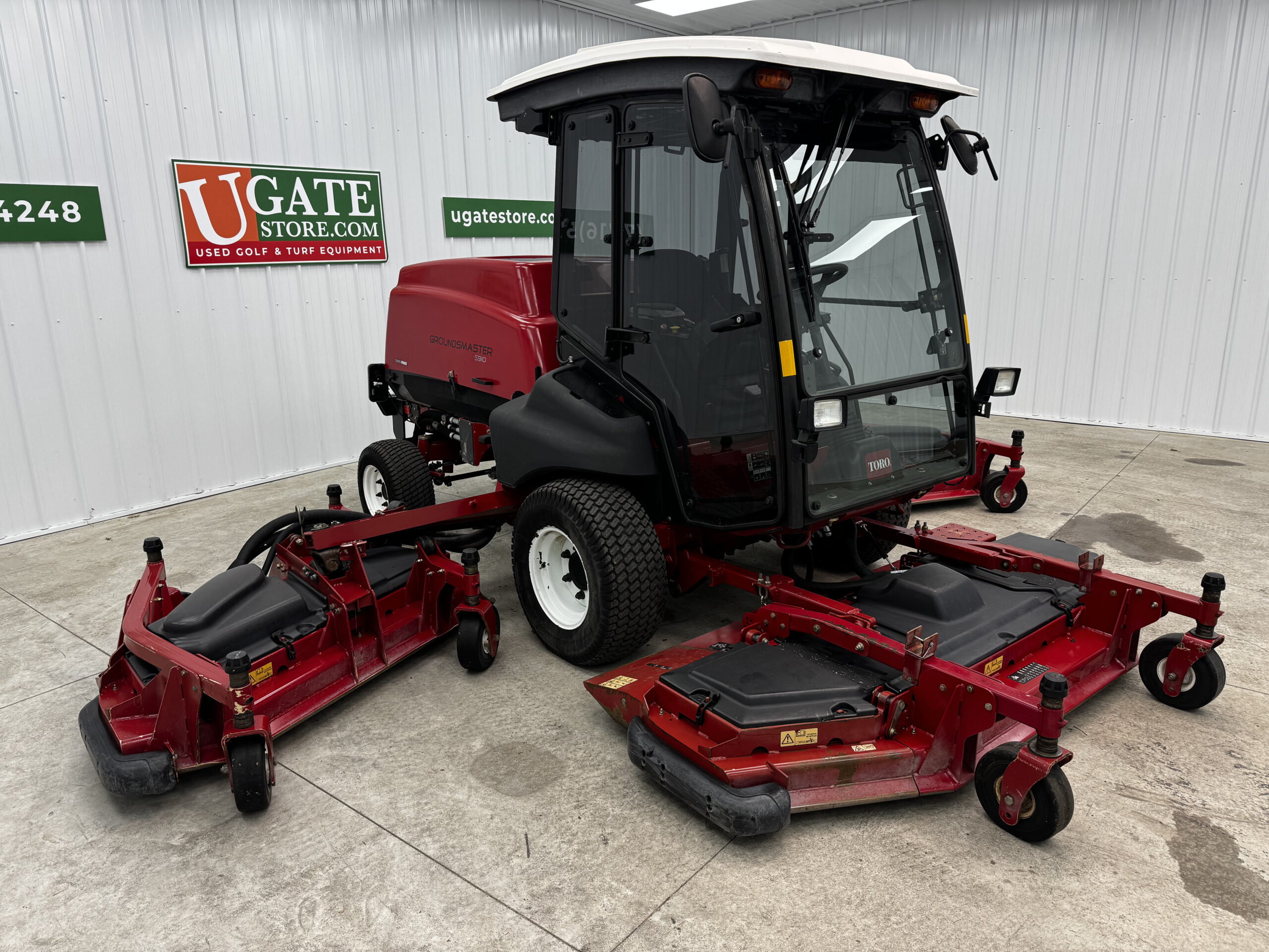 2017 Groundsmaster 5910 Diesel 4WD Climate Controlled Cab Wide Area Mower - Toro - Image 3