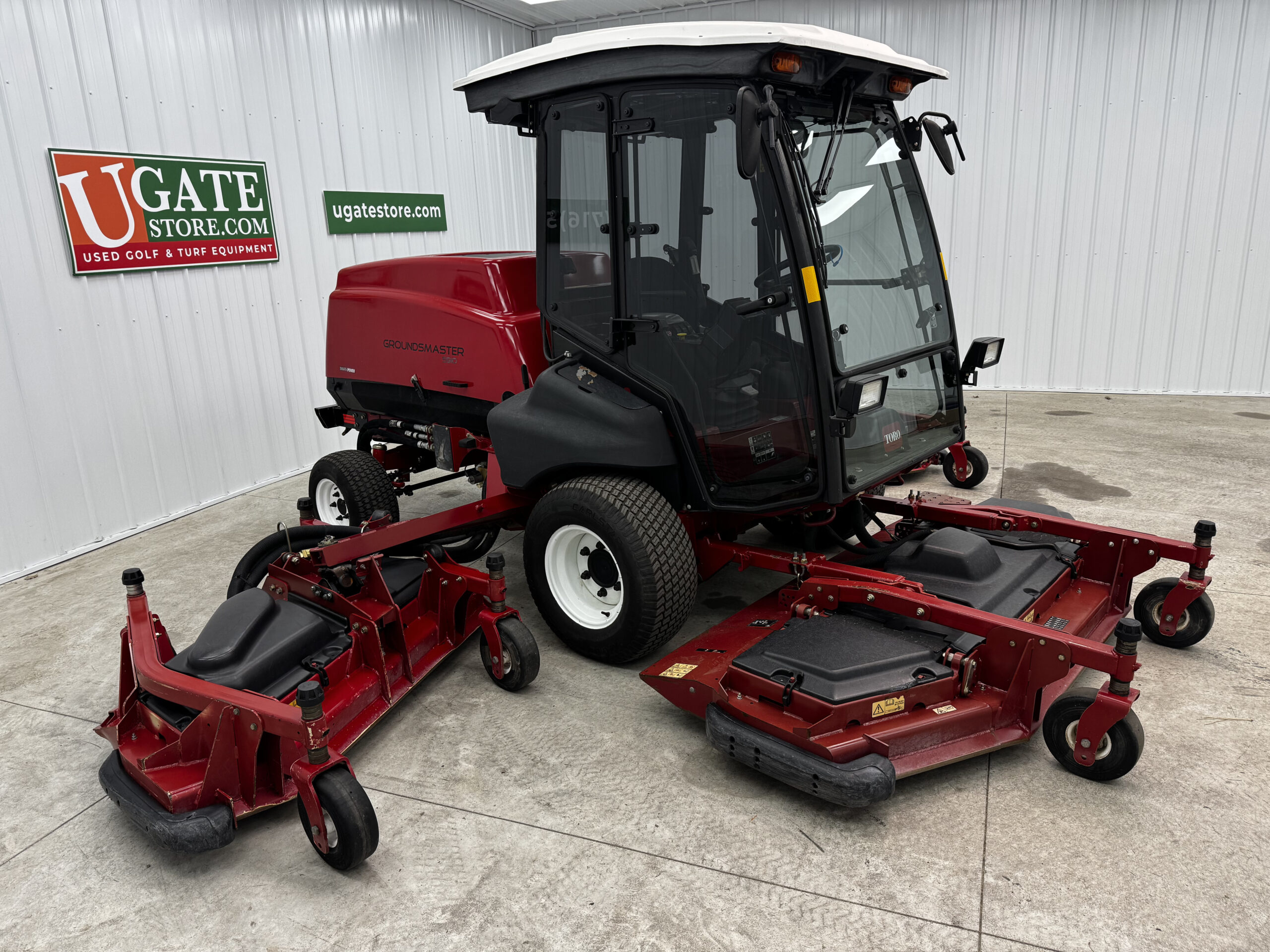 2017 Groundsmaster 5910 Diesel 4WD Climate Controlled Cab Wide Area Mower - Toro - Image 4