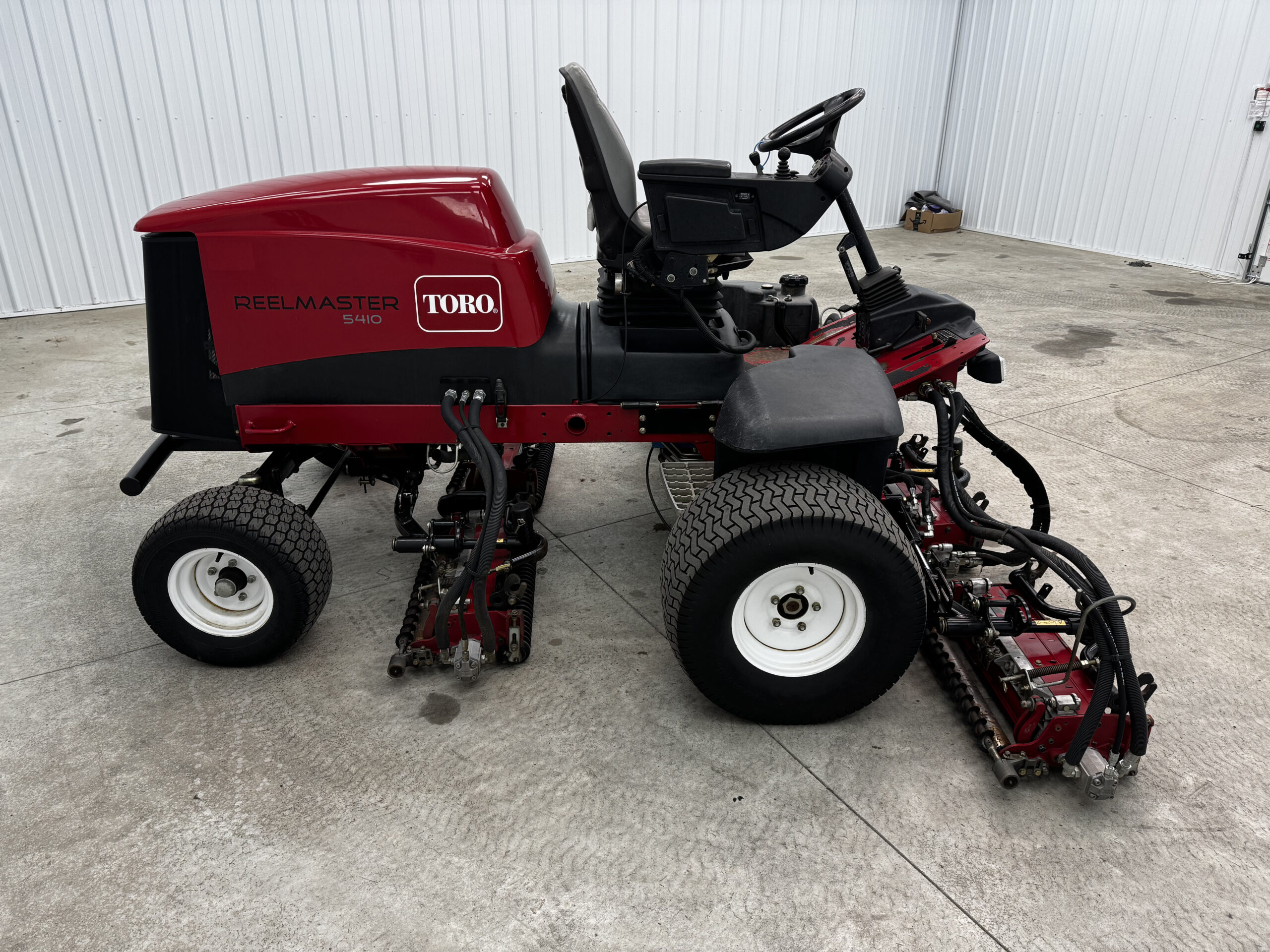 2012 Reelmaster 5410 Diesel 2WD Fairway Reel Mower - Toro - Image 10