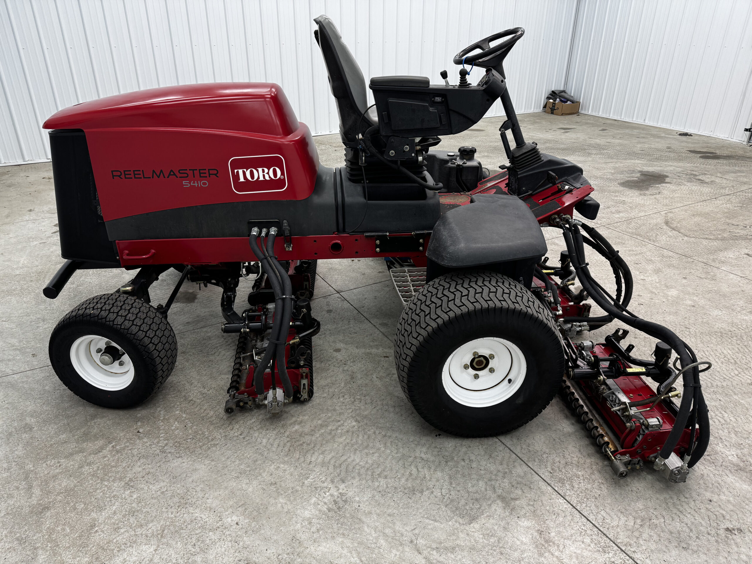 2012 Reelmaster 5410 Diesel 2WD Fairway Reel Mower - Toro - Image 10