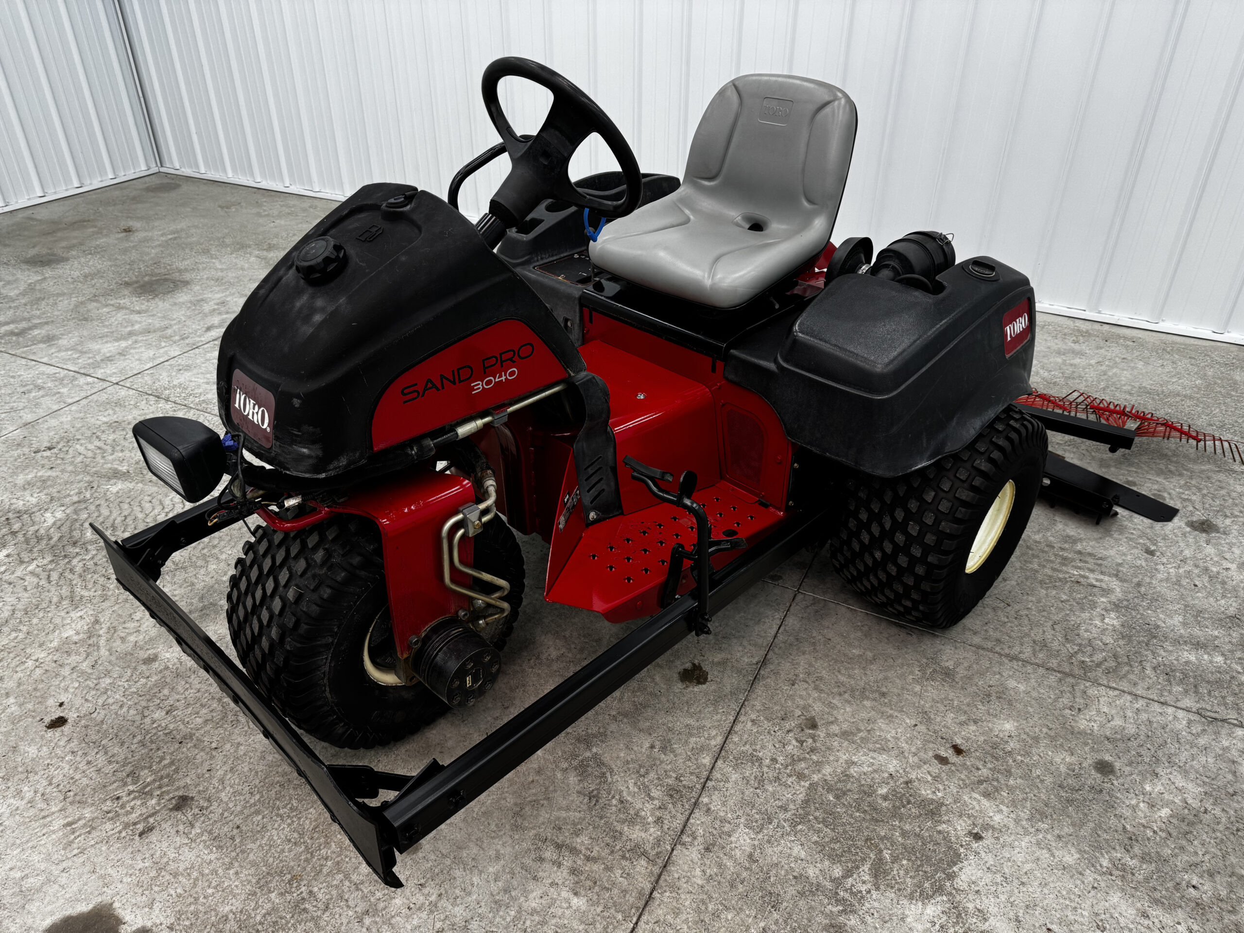 2018 Sand Pro 3040 3WD Field and Bunker Rake - Toro - Image 5