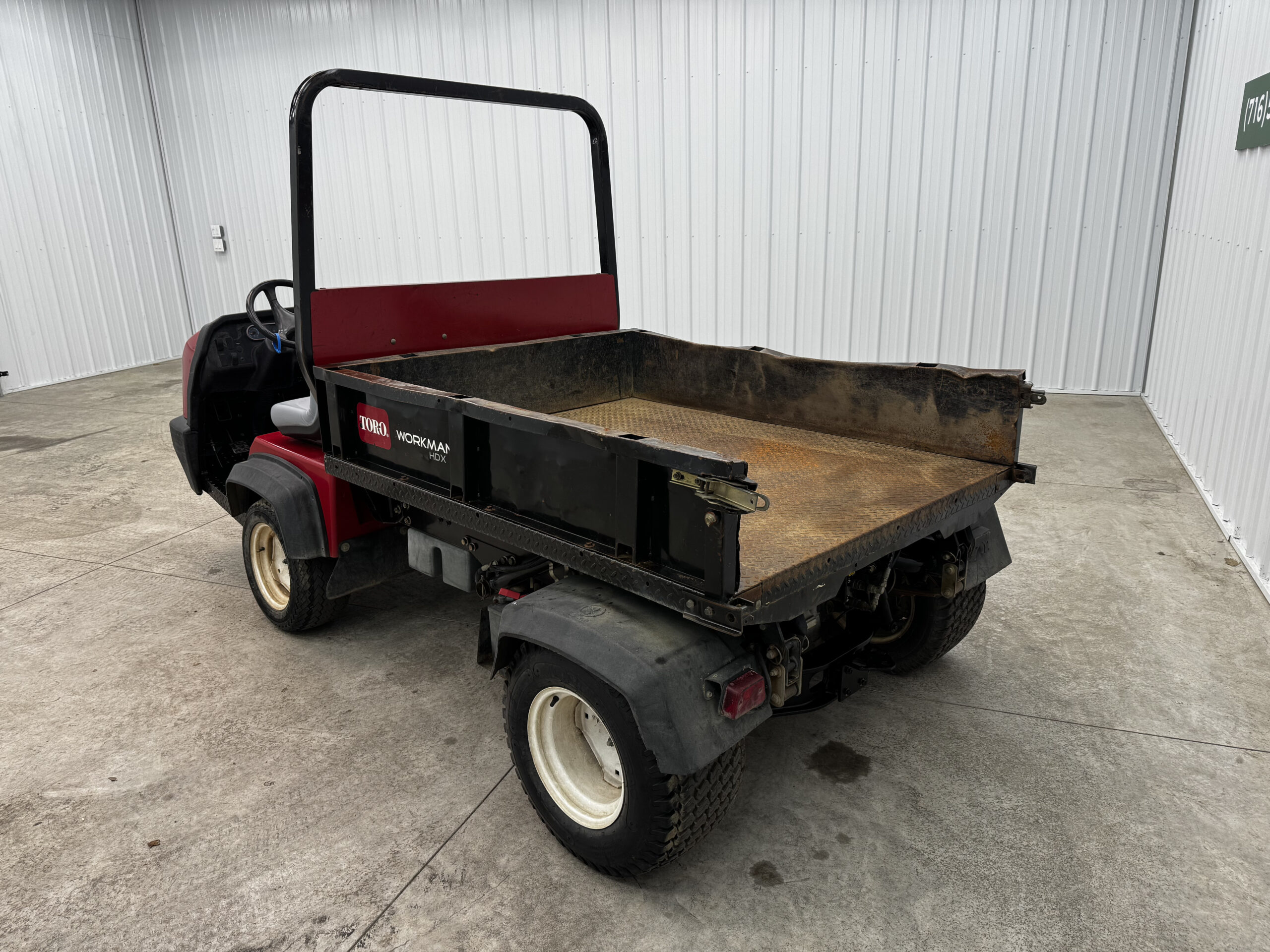 2013 Workman HDX Gas 2WD Utility Vehicle with Auxiliary Hydraulics - Toro - Image 7