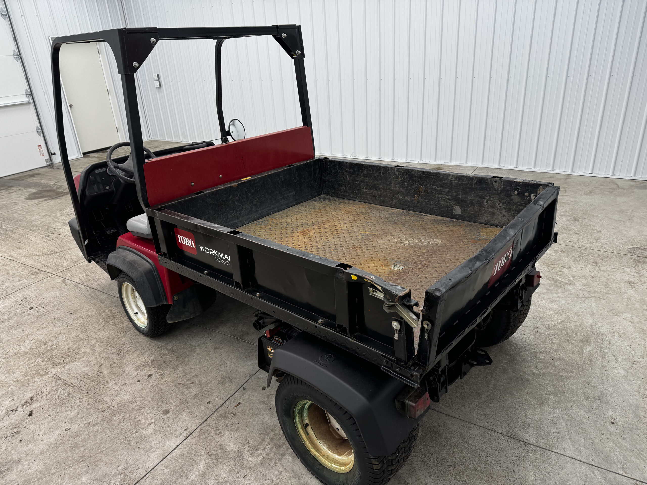 Toro Workman HDX Gas 2WD Utility Vehicle with PTO for Implements - Image 4