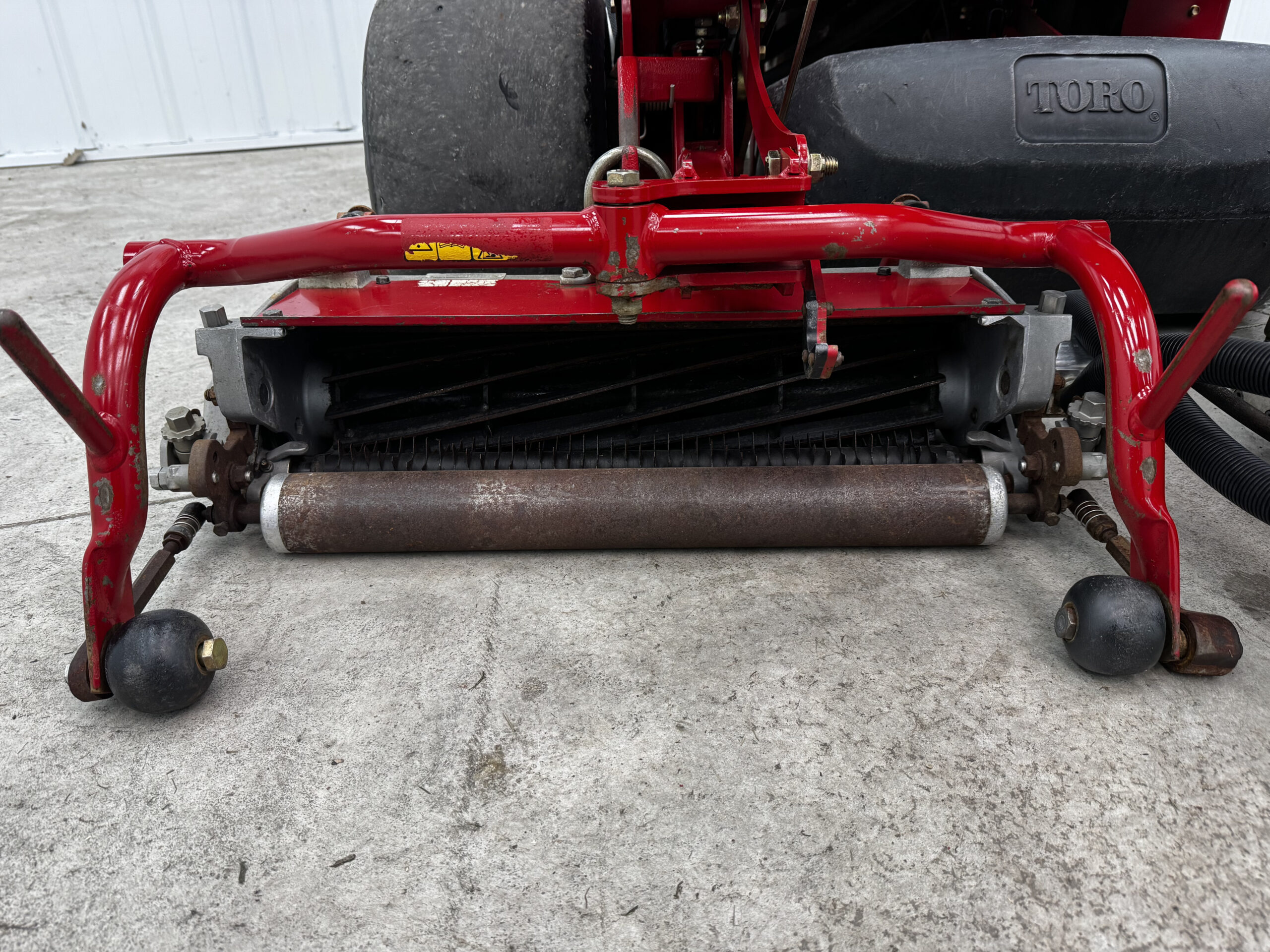 Toro Greensmaster 3250 Diesel 3WD Greensmower - Image 7