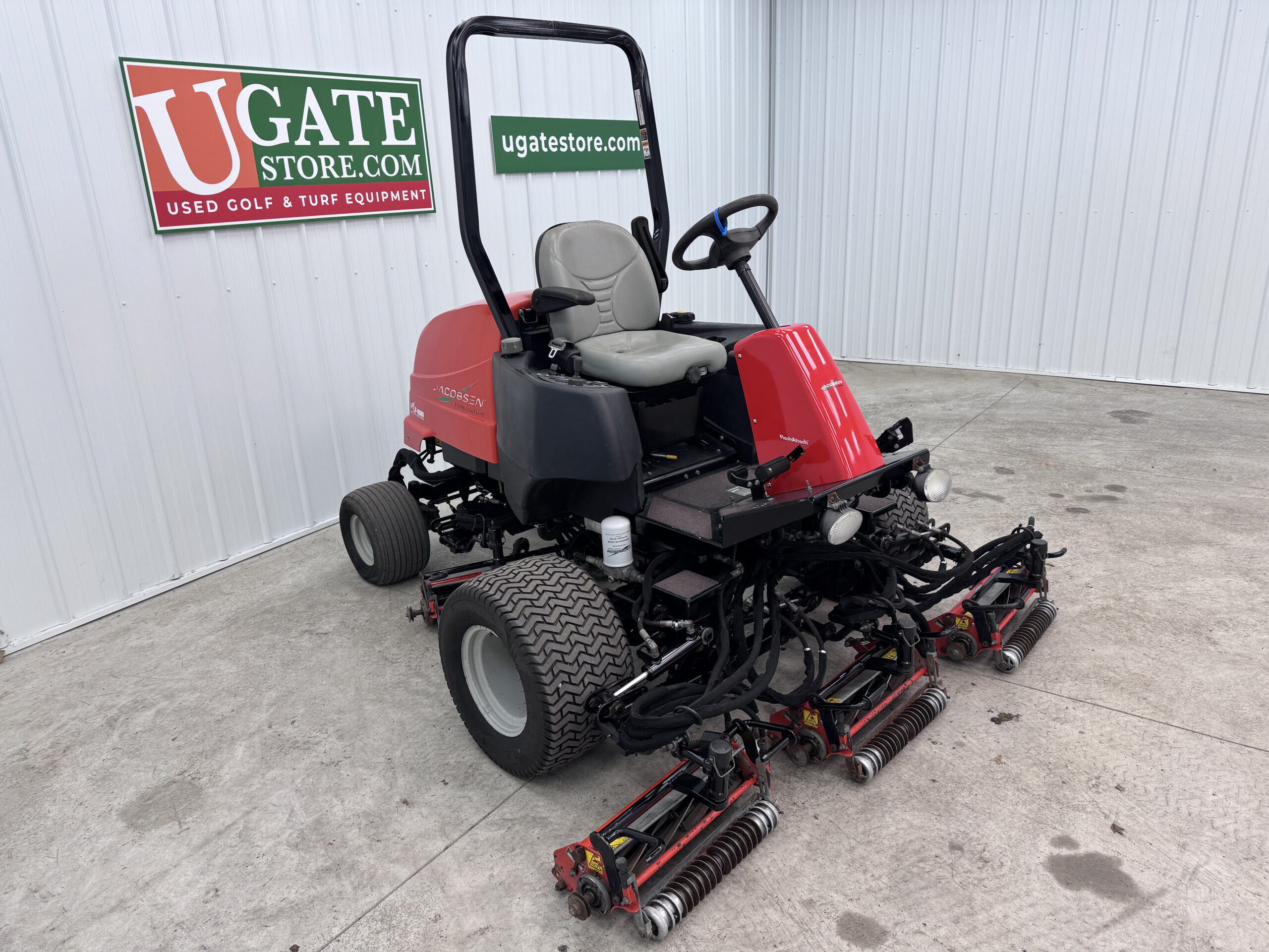 Jacobsen LF 1880 Diesel 4WD Fairway Mower - Image 2