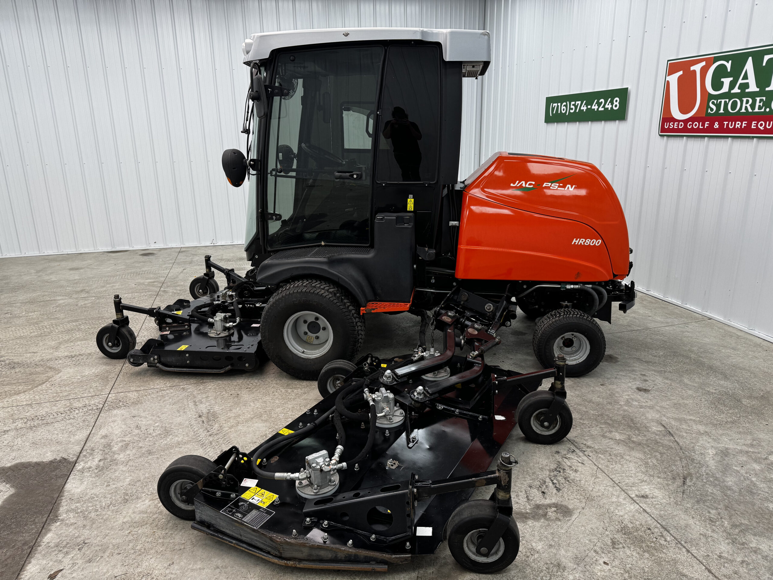Jacobsen HR800 Diesel 4WD Climate Controlled Cab Wide Area Mower - Image 6