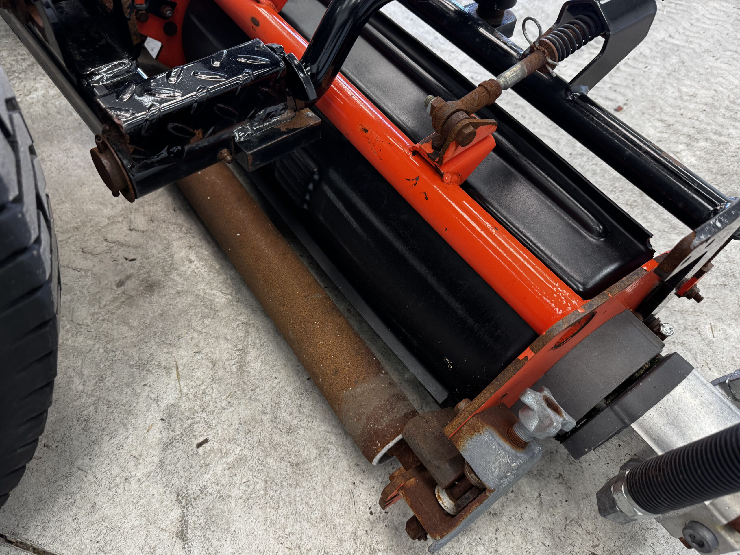 2016 LF 550 Diesel 4WD Fairway Mower - Jacobsen - Image 3