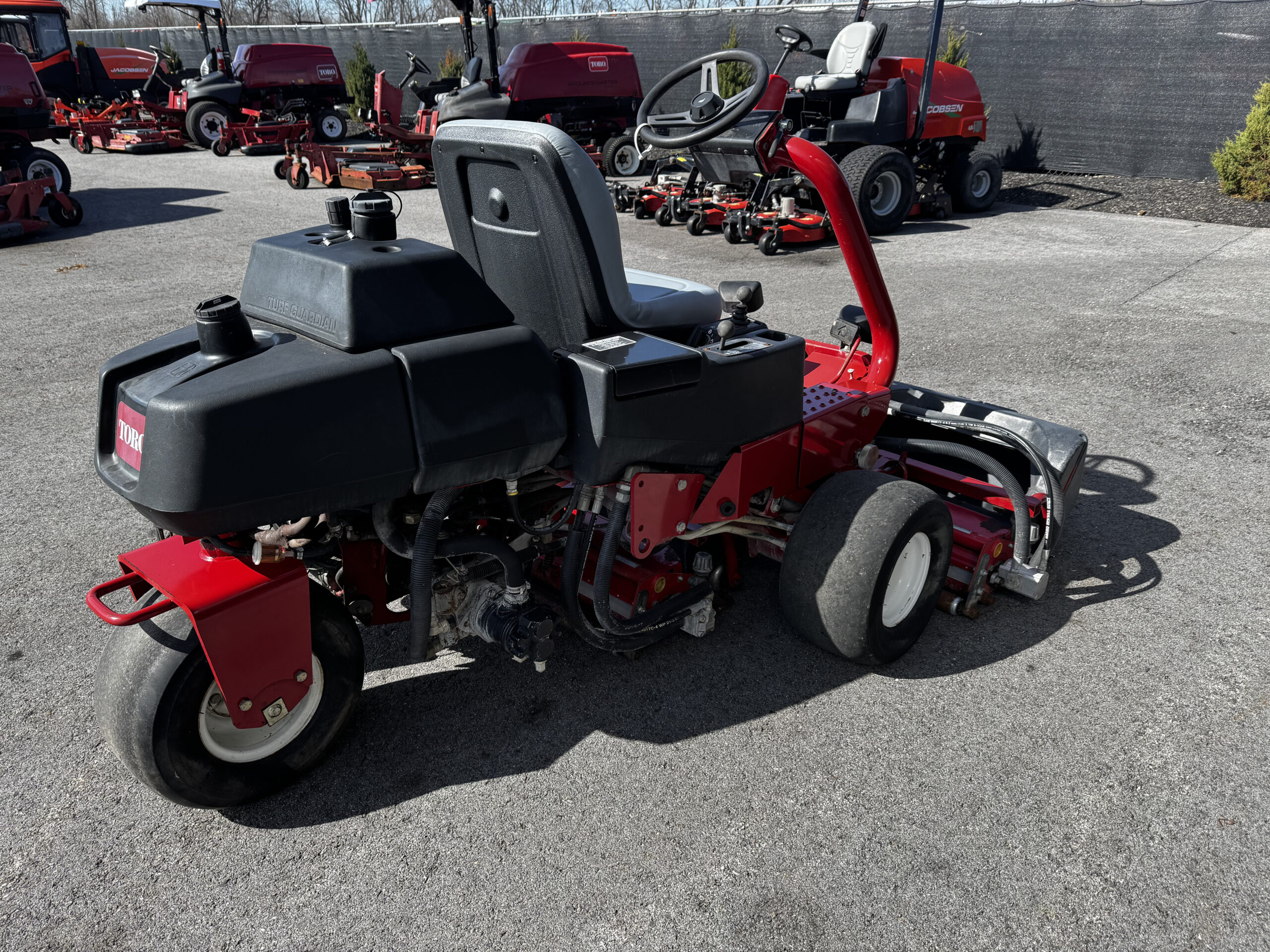 2008 Greensmaster 3150 Gas 2WD Greens Mower - Toro - Image 4