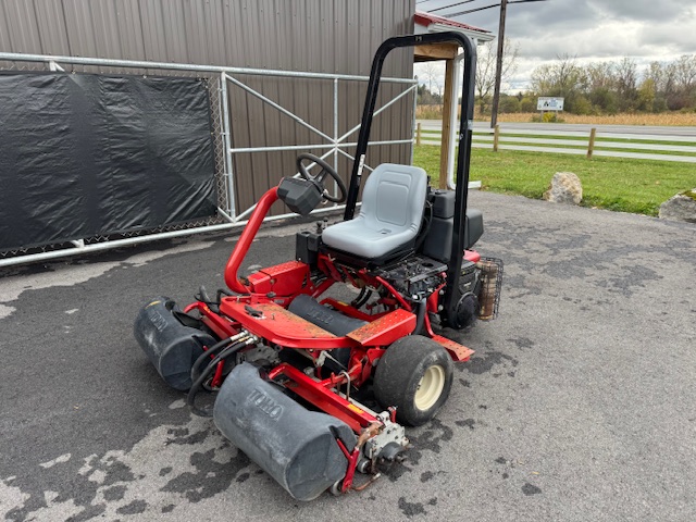2013 Greensmaster 3150 Gas 2WD Greens Mower - Toro