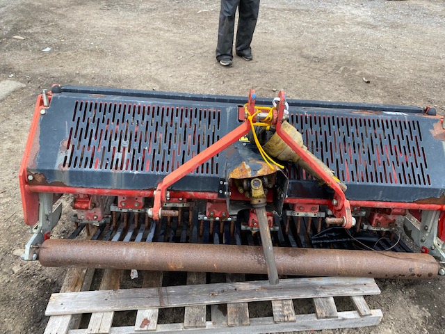 Verti-Core 1700 Tractor Driven Aerator - redexim - Image 5