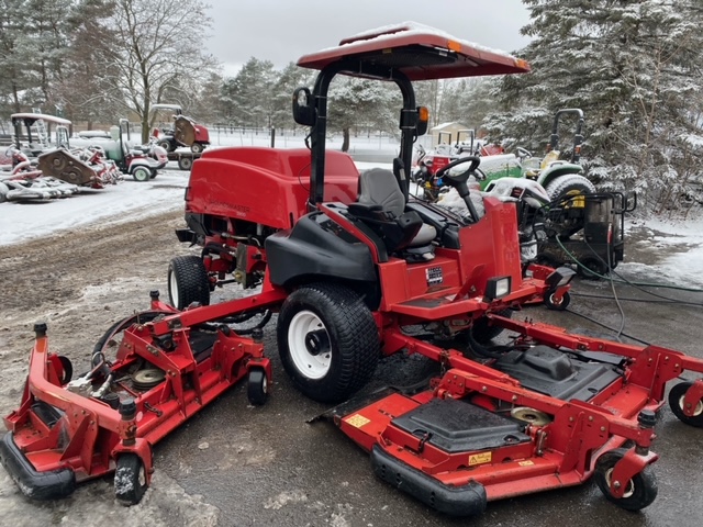 2012 Groundsmaster 5900 Diesel 4WD Wide Area Mower - Toro - Image 2