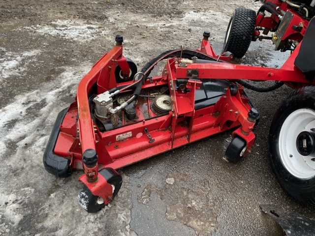 2012 Groundsmaster 5900 Diesel 4WD Wide Area Mower - Toro - Image 7