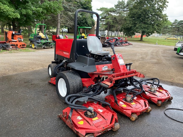 Groundsmaster 4500 Diesel 4WD Contouring Mower - Toro - Image 3
