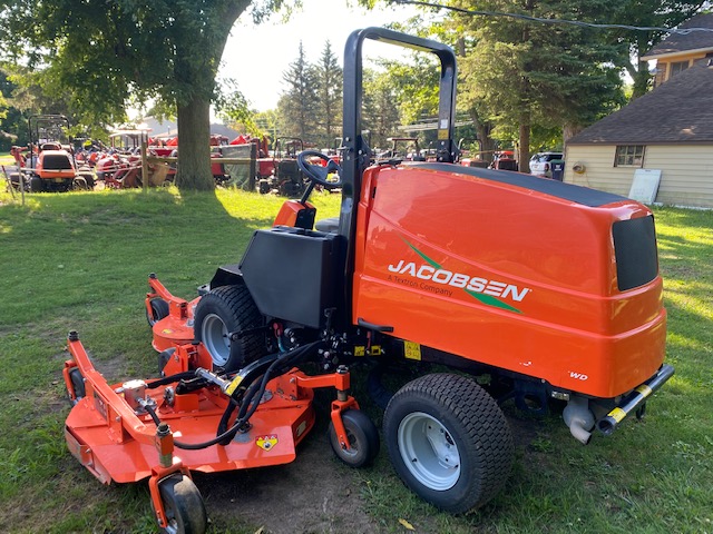 2015 R311T Diesel 4WD Wide Area Mower - Jacobsen - Image 7