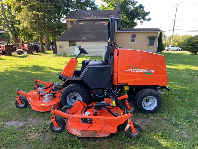2015 R311T Diesel 4WD Wide Area Mower - Jacobsen - Image 8