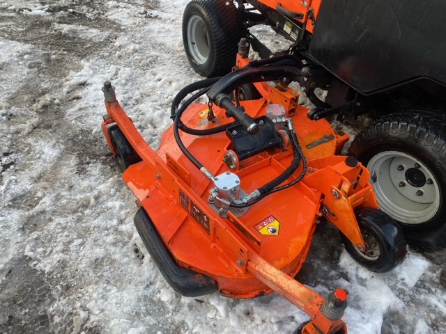2015 R311T Diesel 4WD Wide Area Mower - Jacobsen - Image 4