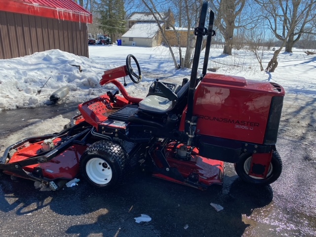 2010 Groundsmaster 3505 Diesel 2WD Contouring Rotary Mower - Toro - Image 4
