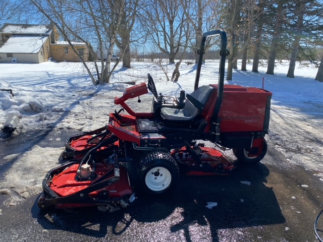 2010 Groundsmaster 3505 Diesel 2WD Contouring Rotary Mower - Toro - Image 8
